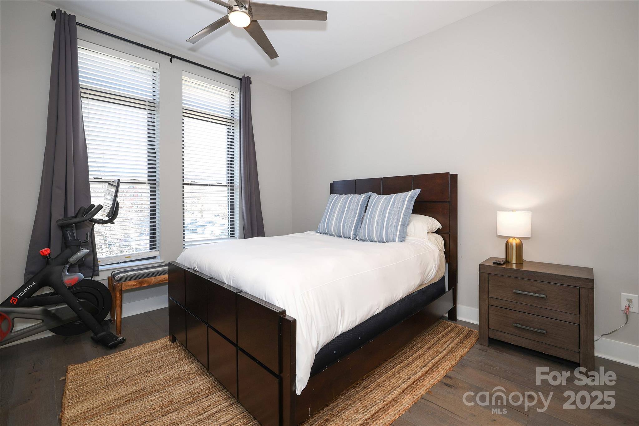 2401 Euclid Avenue Unit: 110