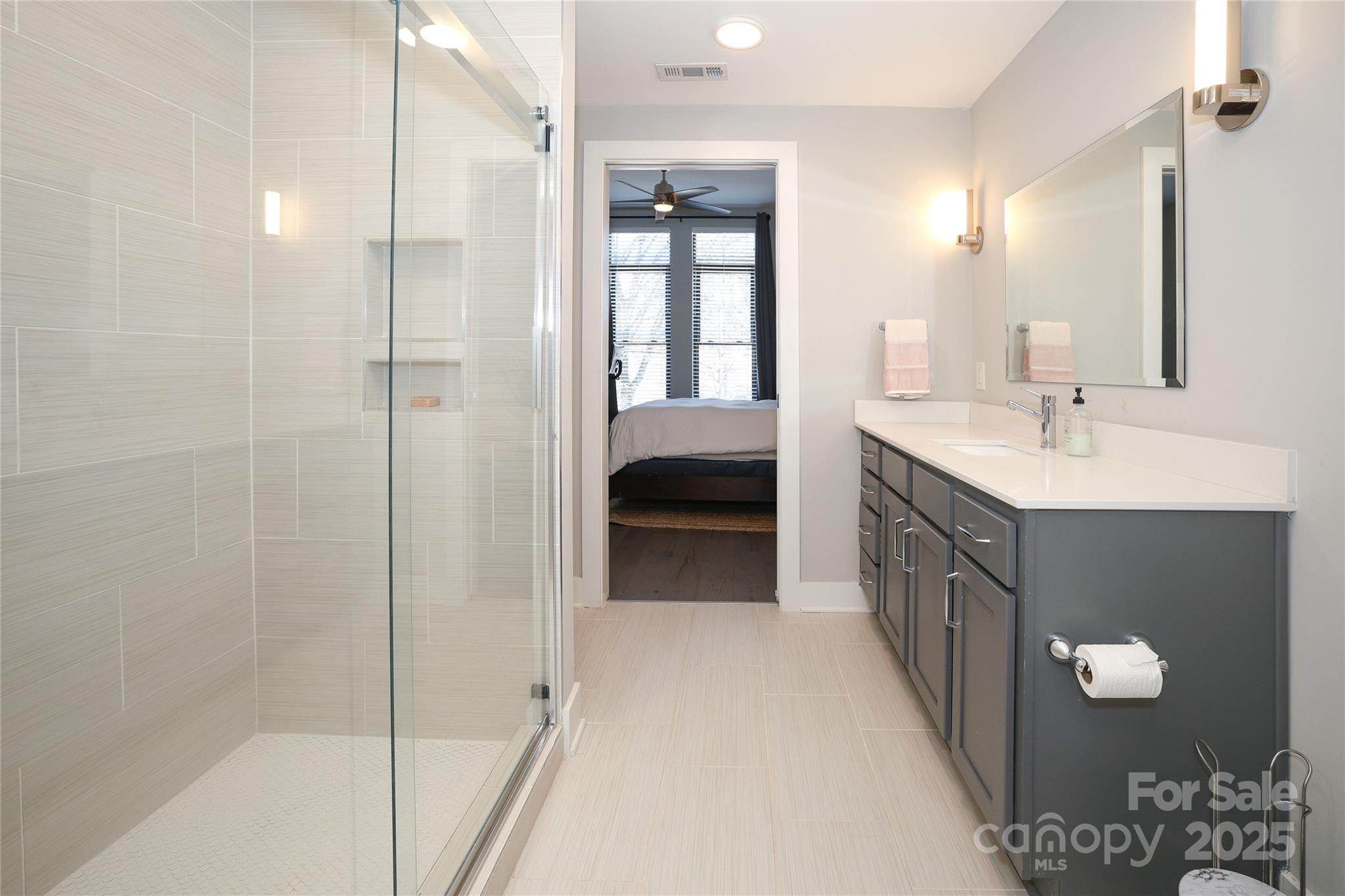 2401 Euclid Avenue Unit: 110