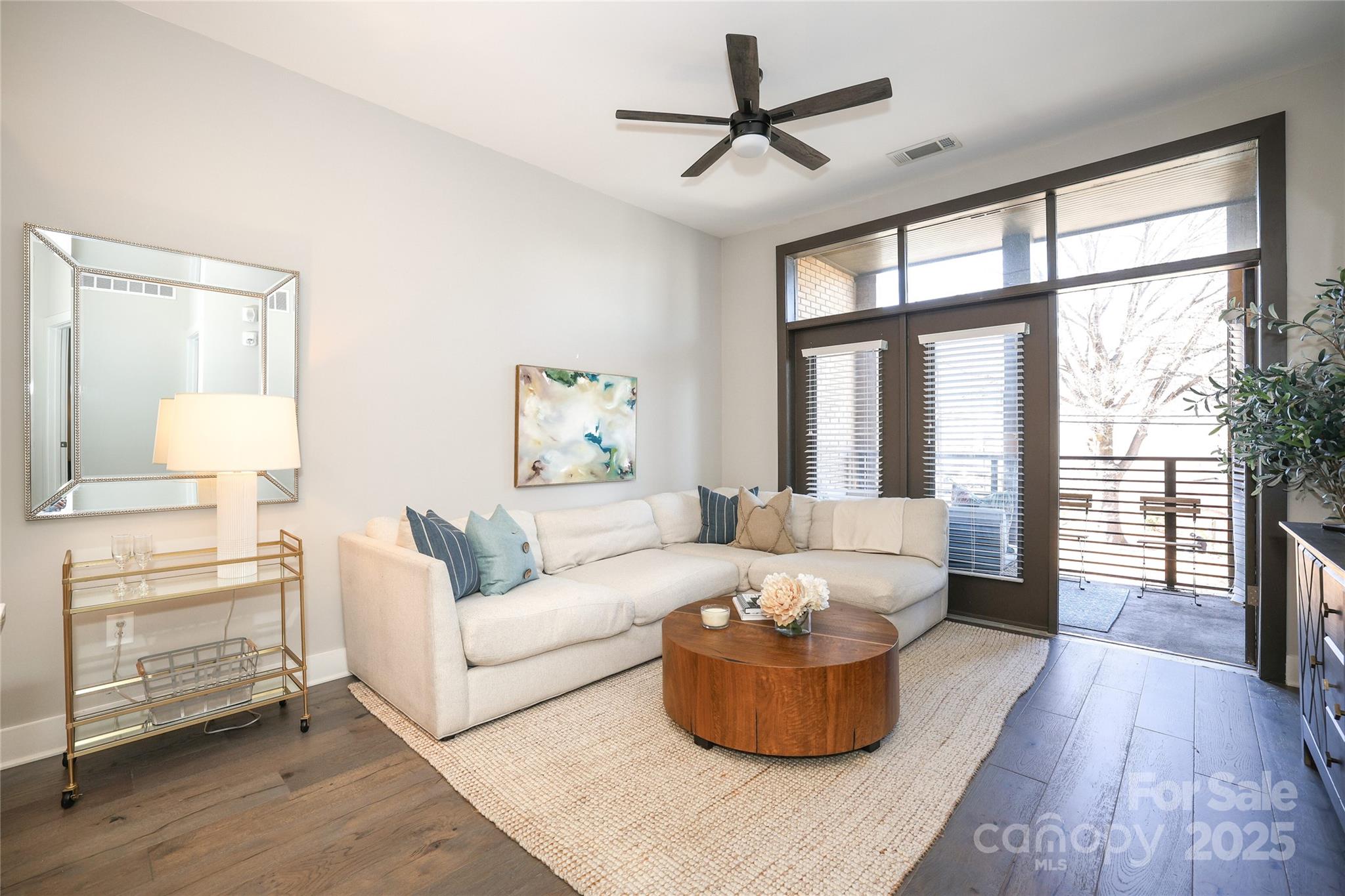2401 Euclid Avenue Unit: 110