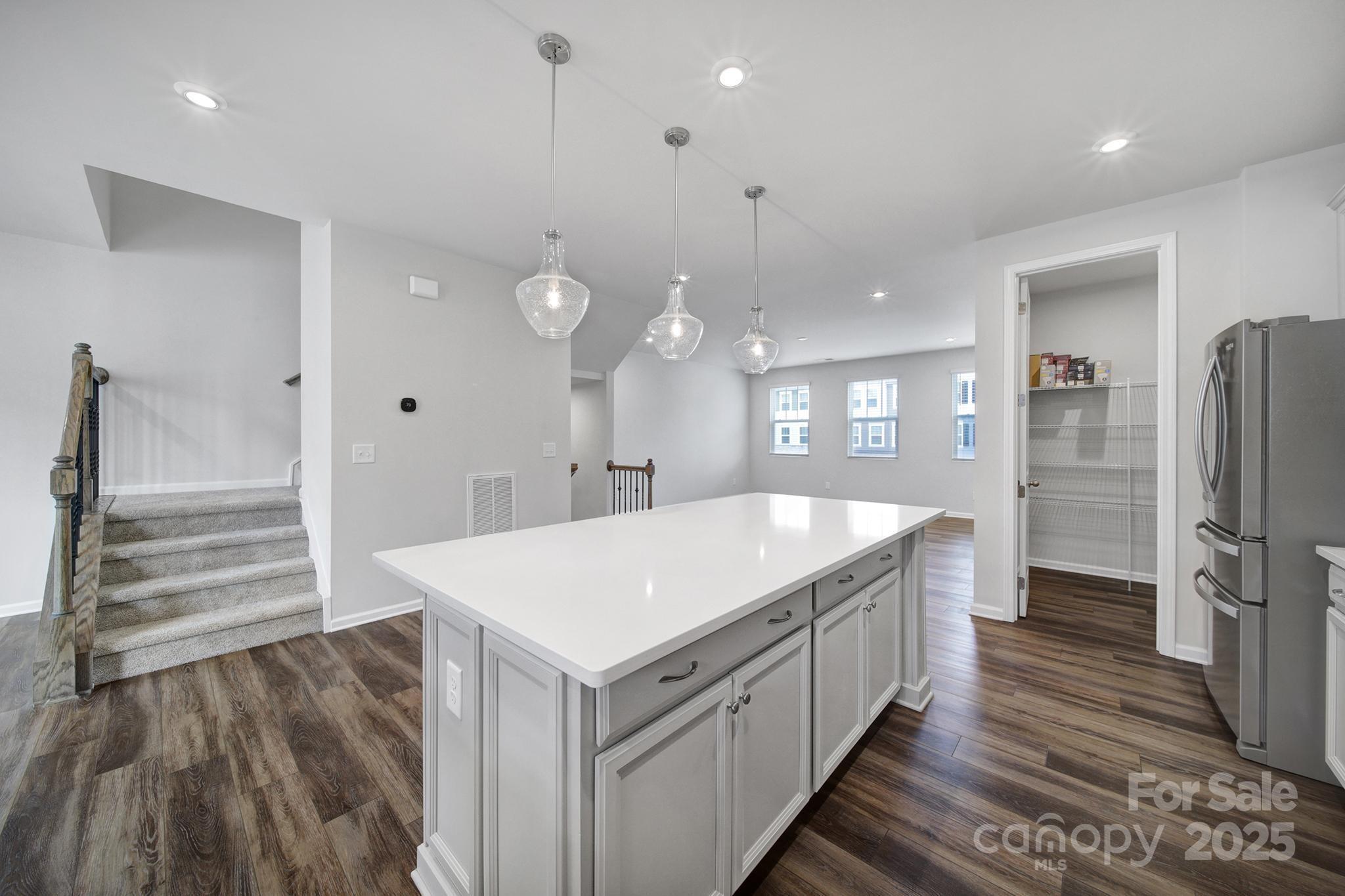 432 Burr Street