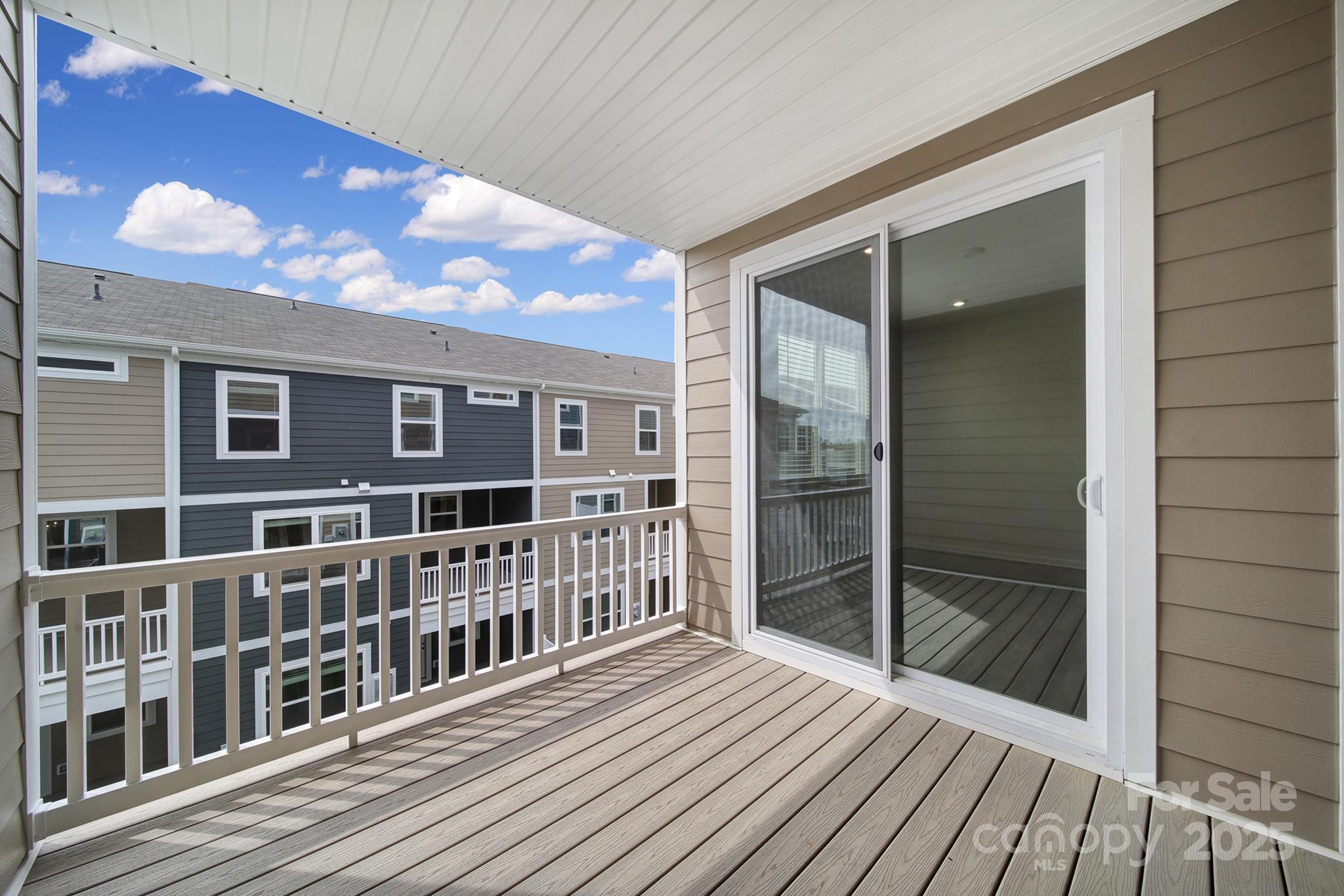 432 Burr Street