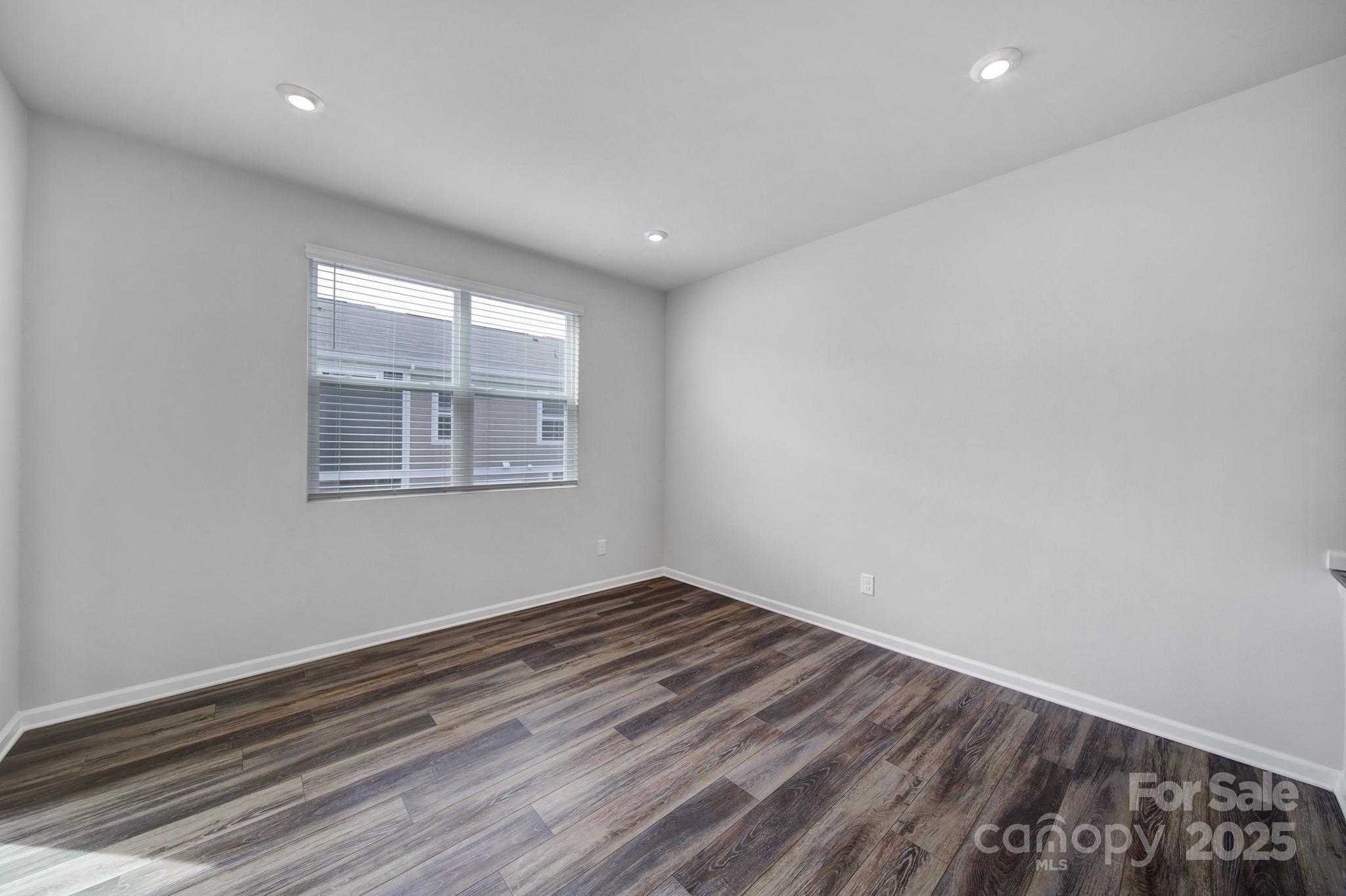 432 Burr Street