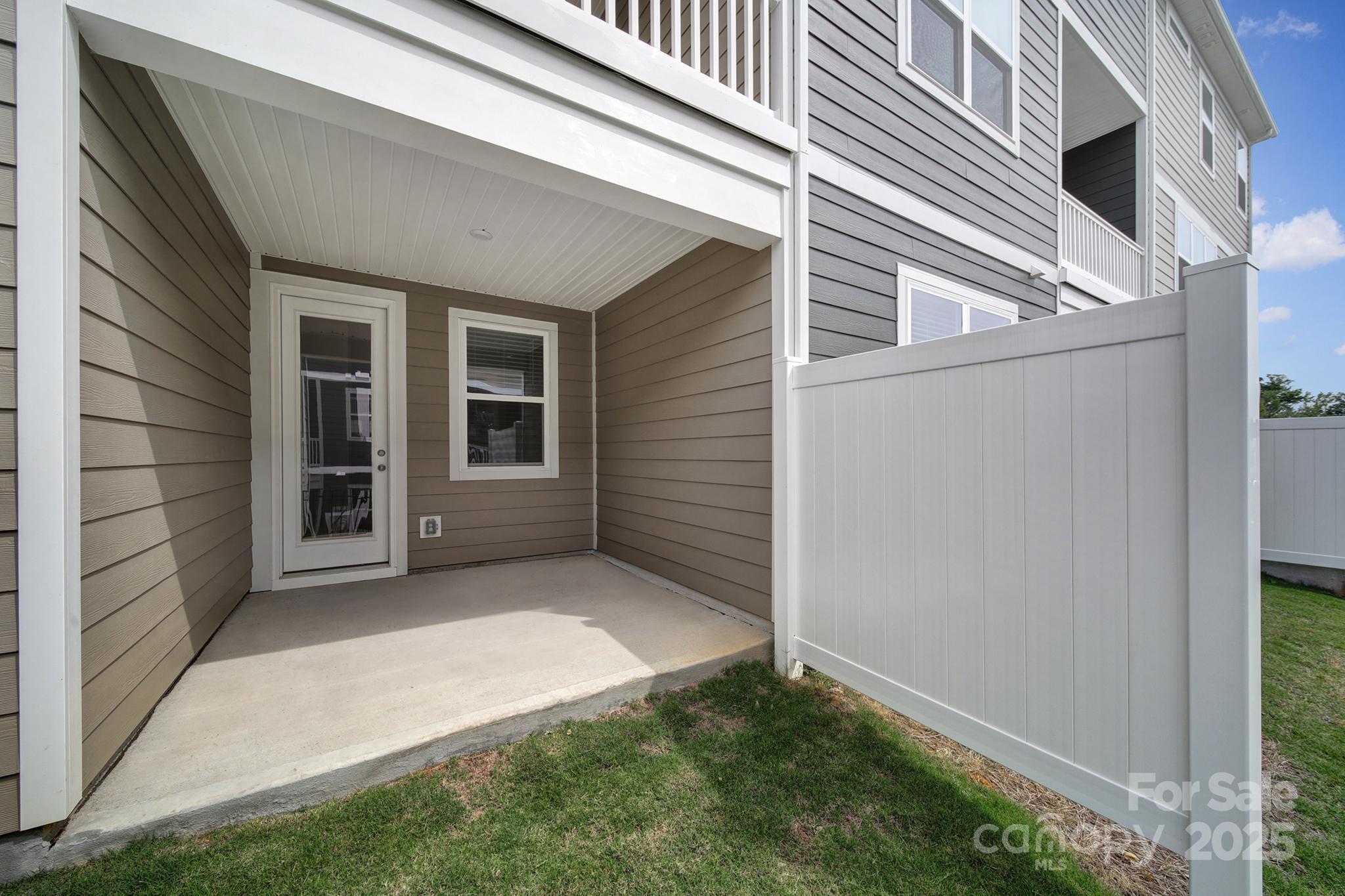 432 Burr Street