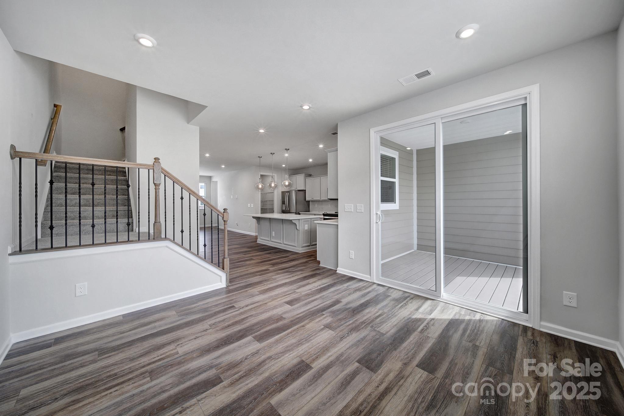 432 Burr Street