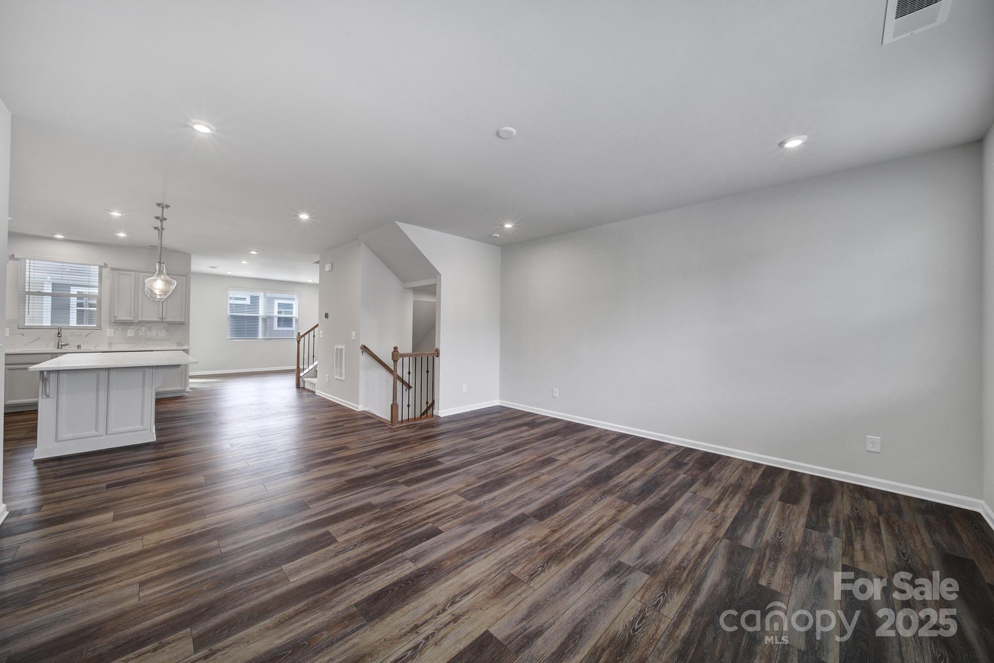 432 Burr Street