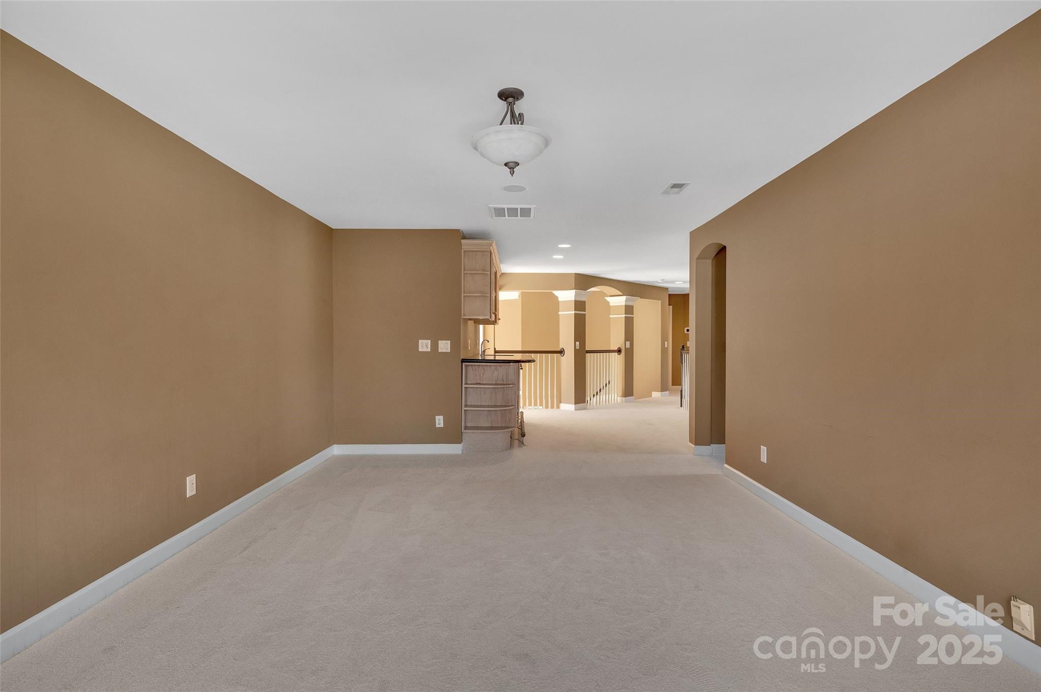11402 Bloomfield Drive
