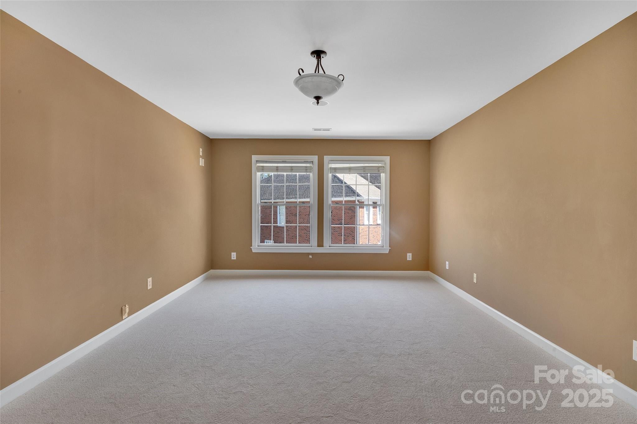 11402 Bloomfield Drive