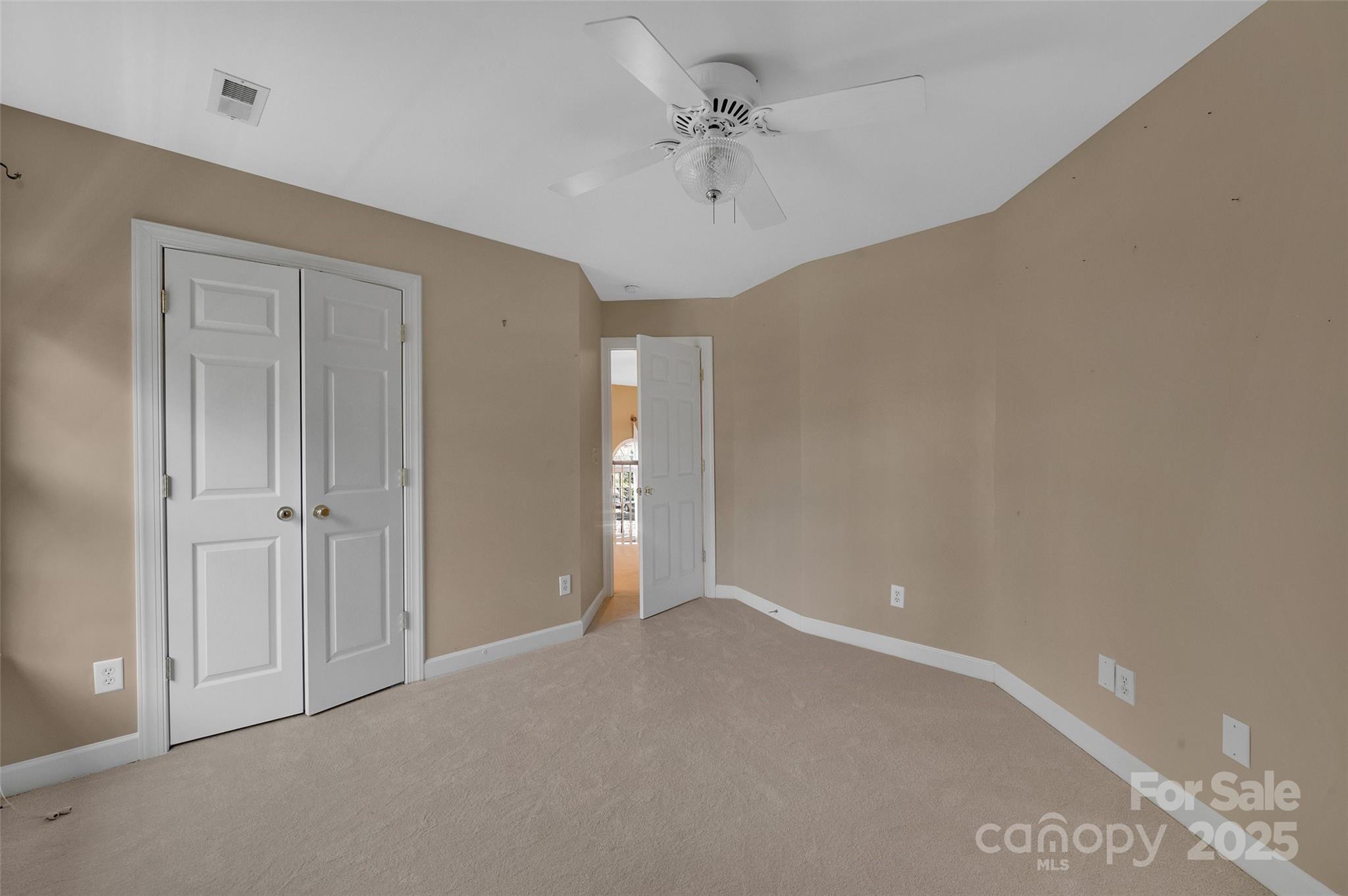 11402 Bloomfield Drive