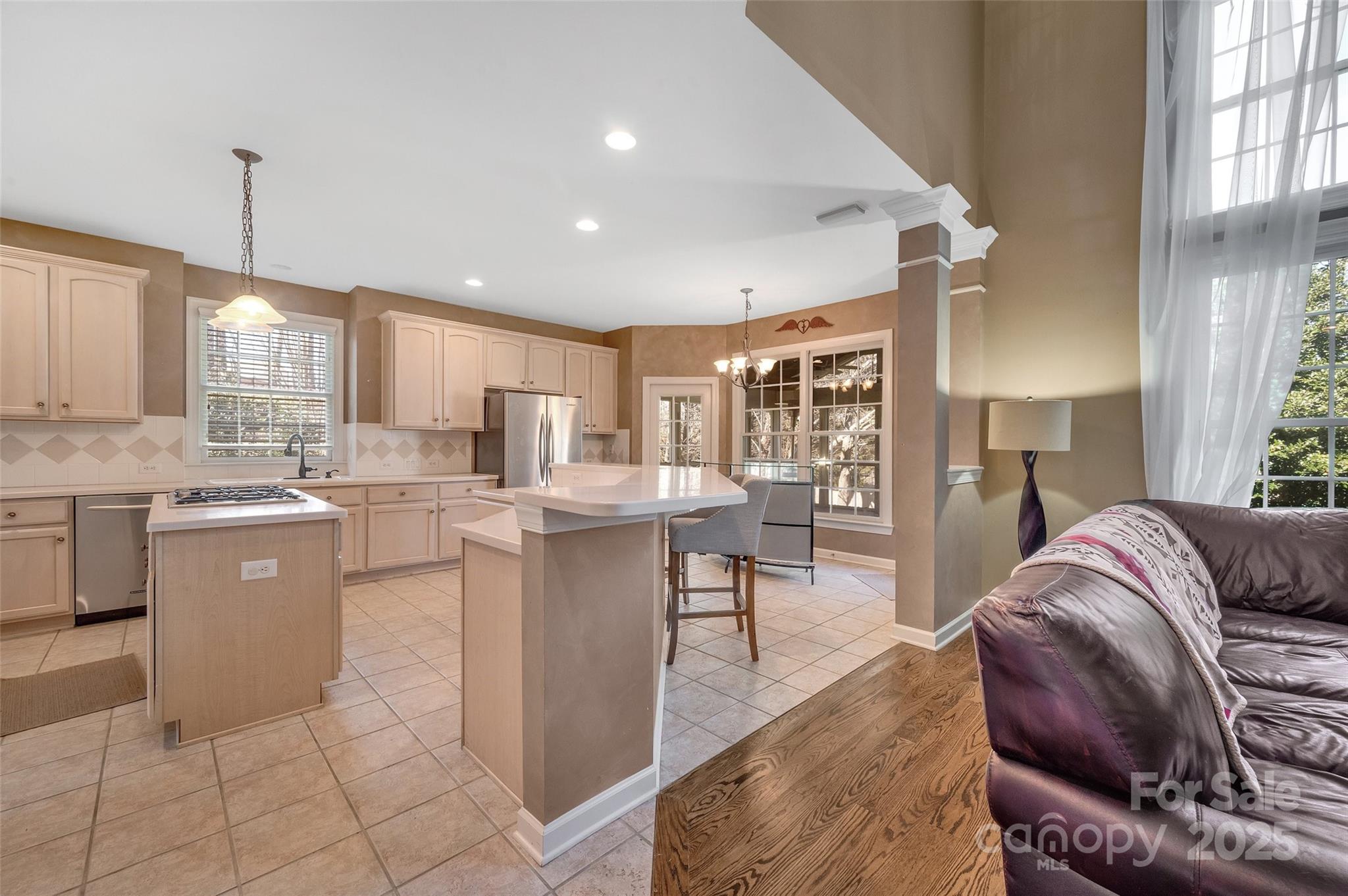 11402 Bloomfield Drive