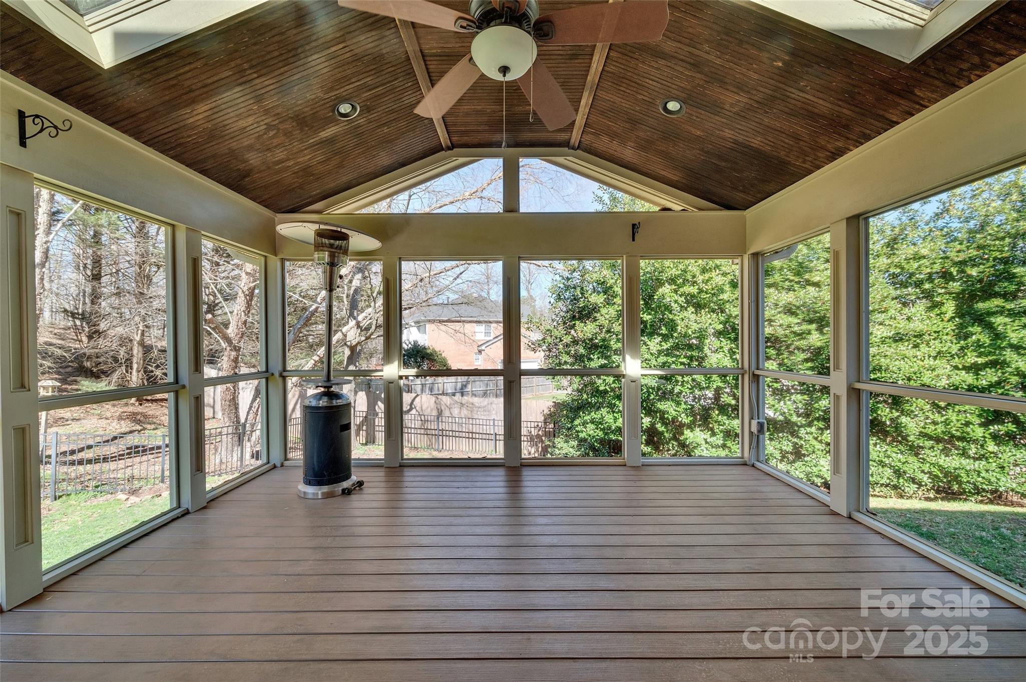 11402 Bloomfield Drive