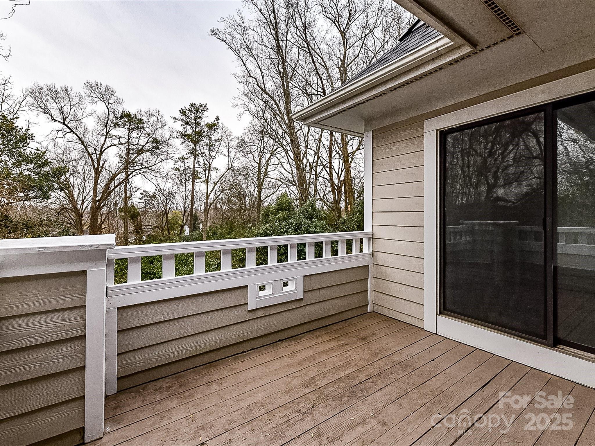 2715 Selwyn Avenue Unit: 42