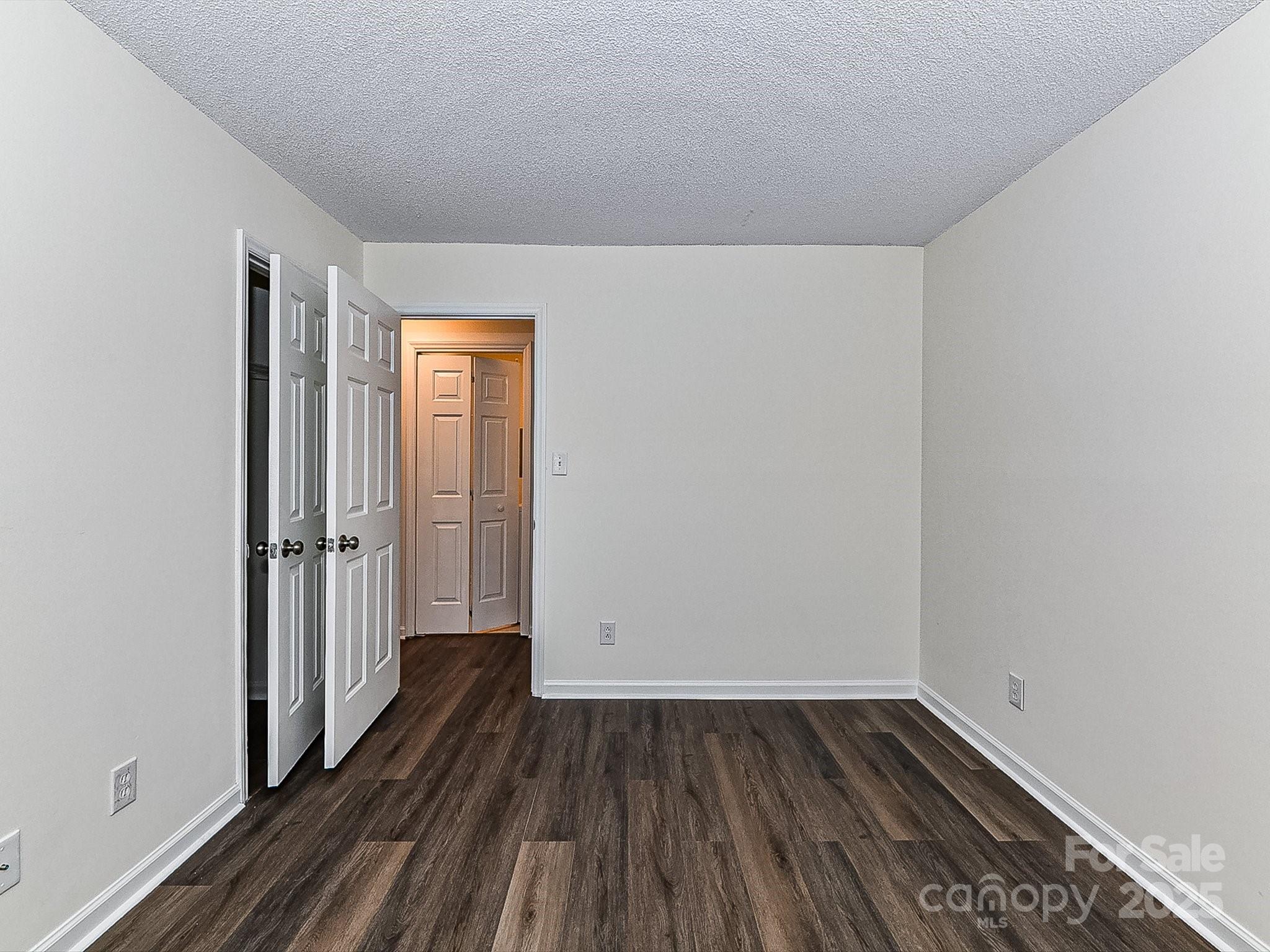 2715 Selwyn Avenue Unit: 42