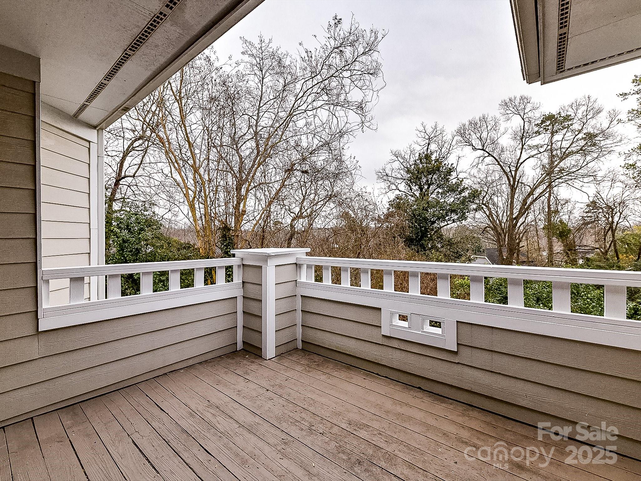 2715 Selwyn Avenue Unit: 42