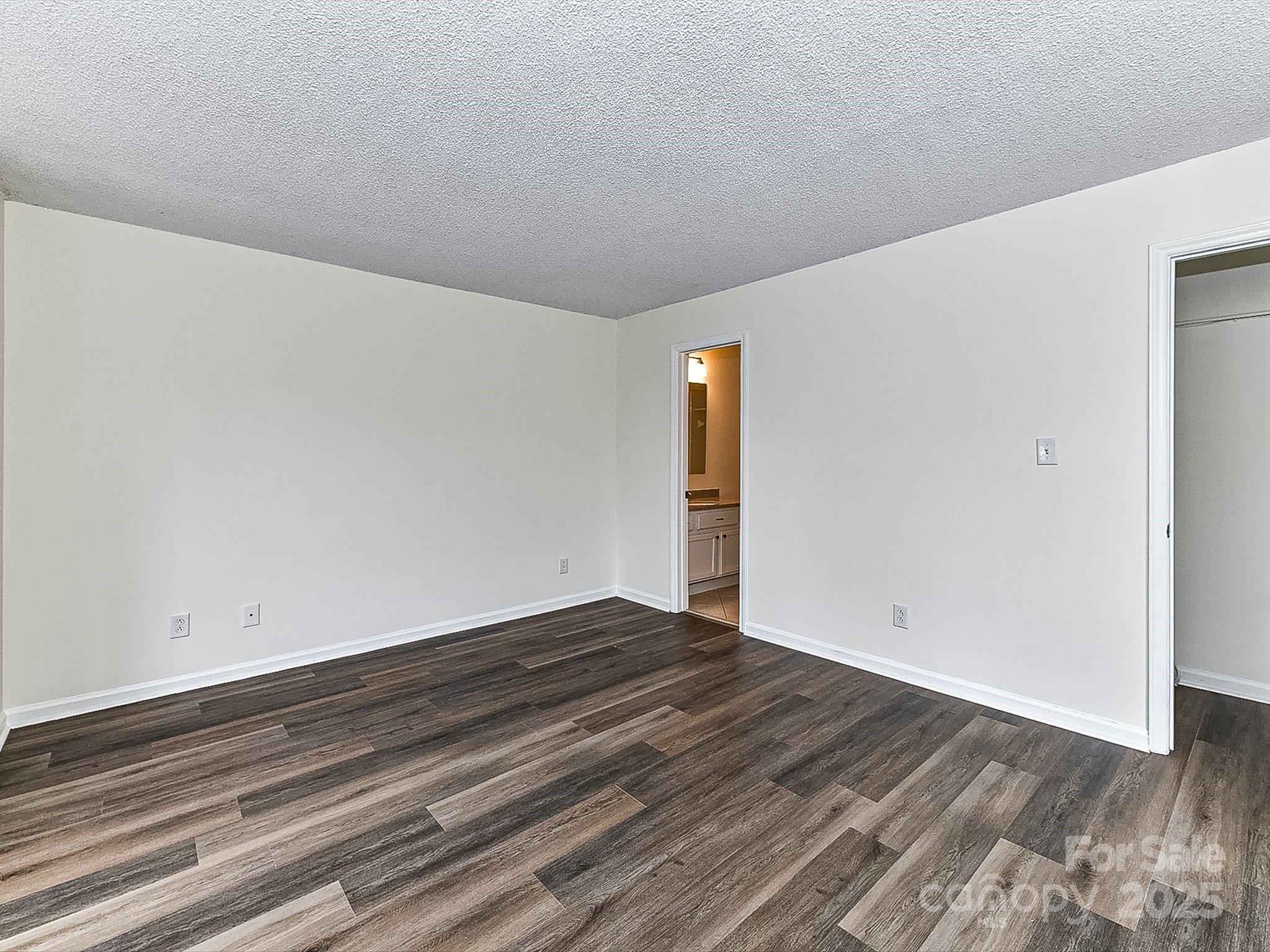2715 Selwyn Avenue Unit: 42