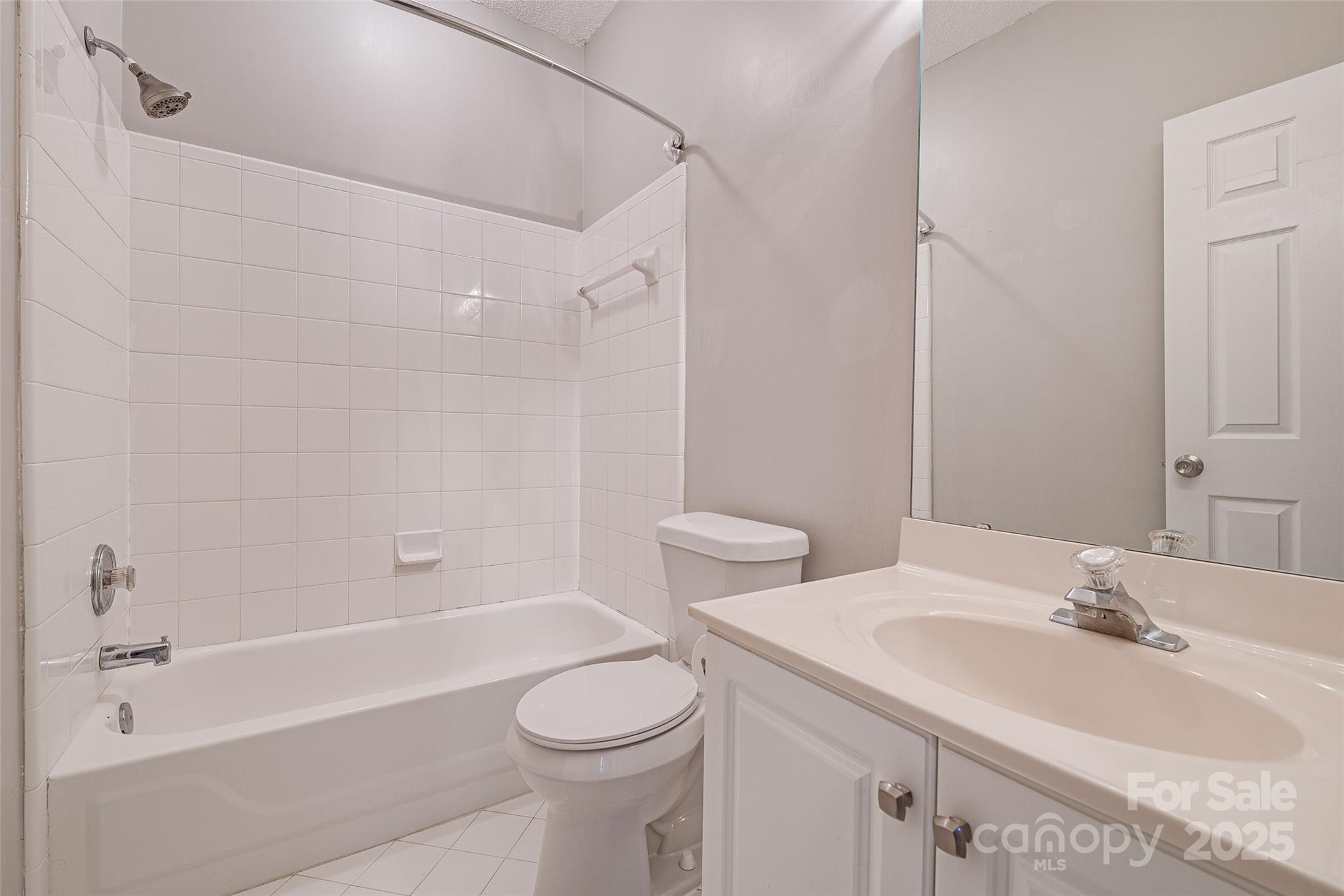 14106 Yachtsman Harbor Drive