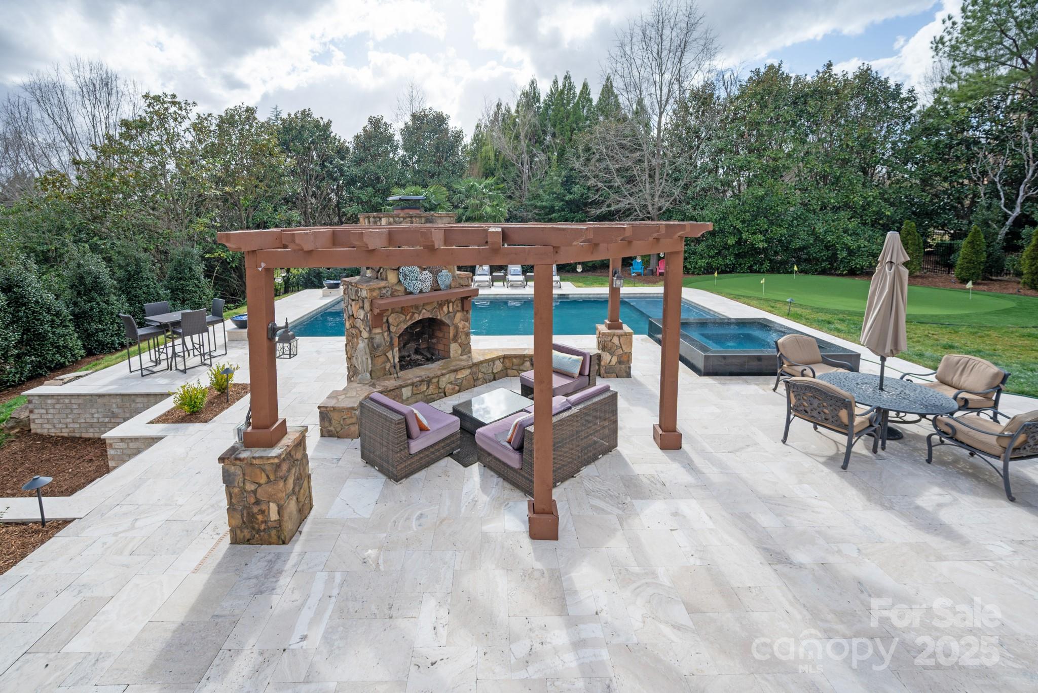 1506 Venetian Way Drive