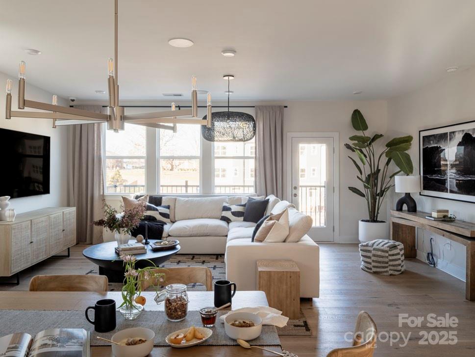 7003 Impulse Court