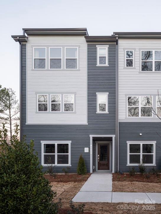 7003 Impulse Court
