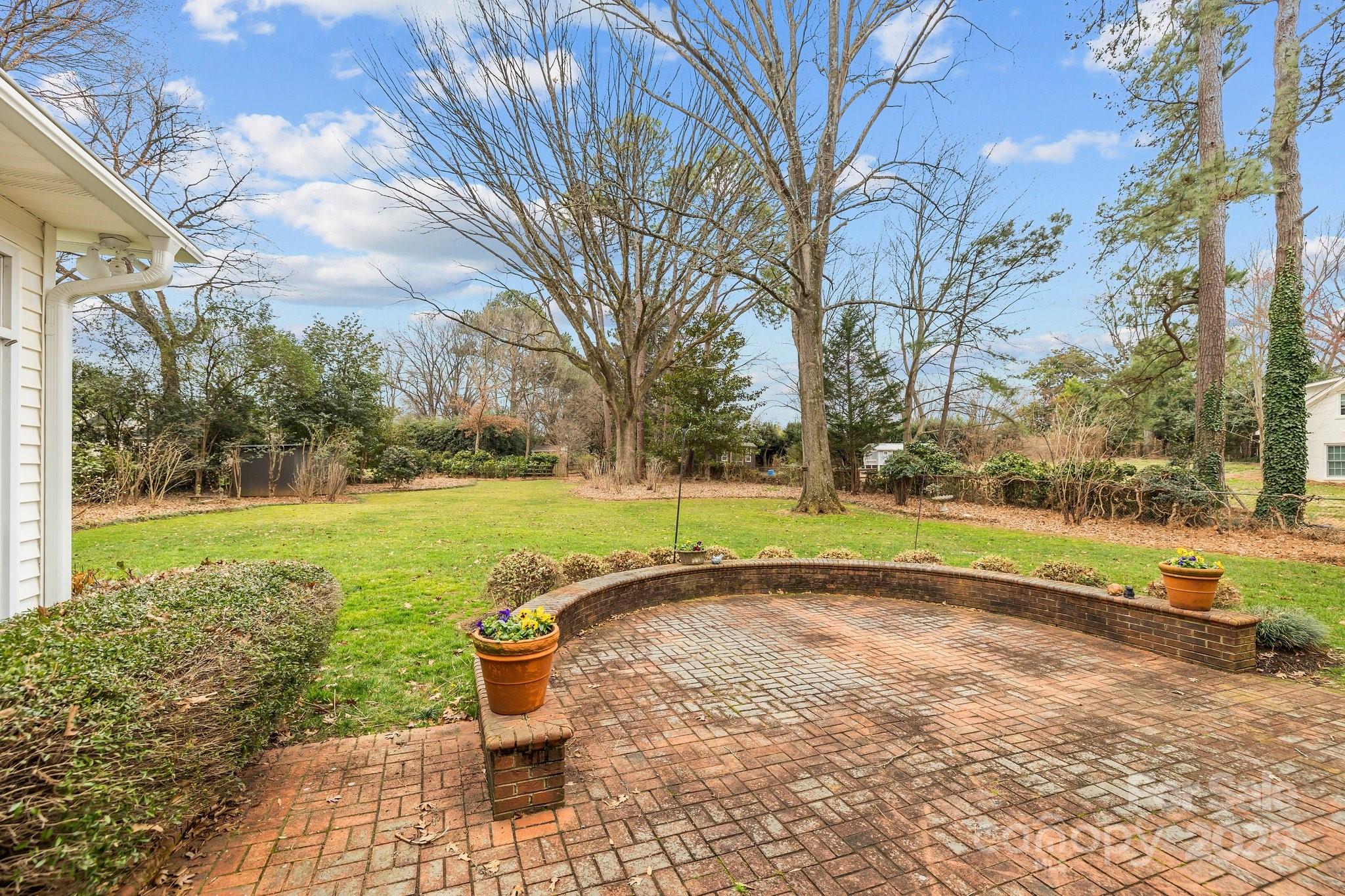 3107 Cloverfield Road