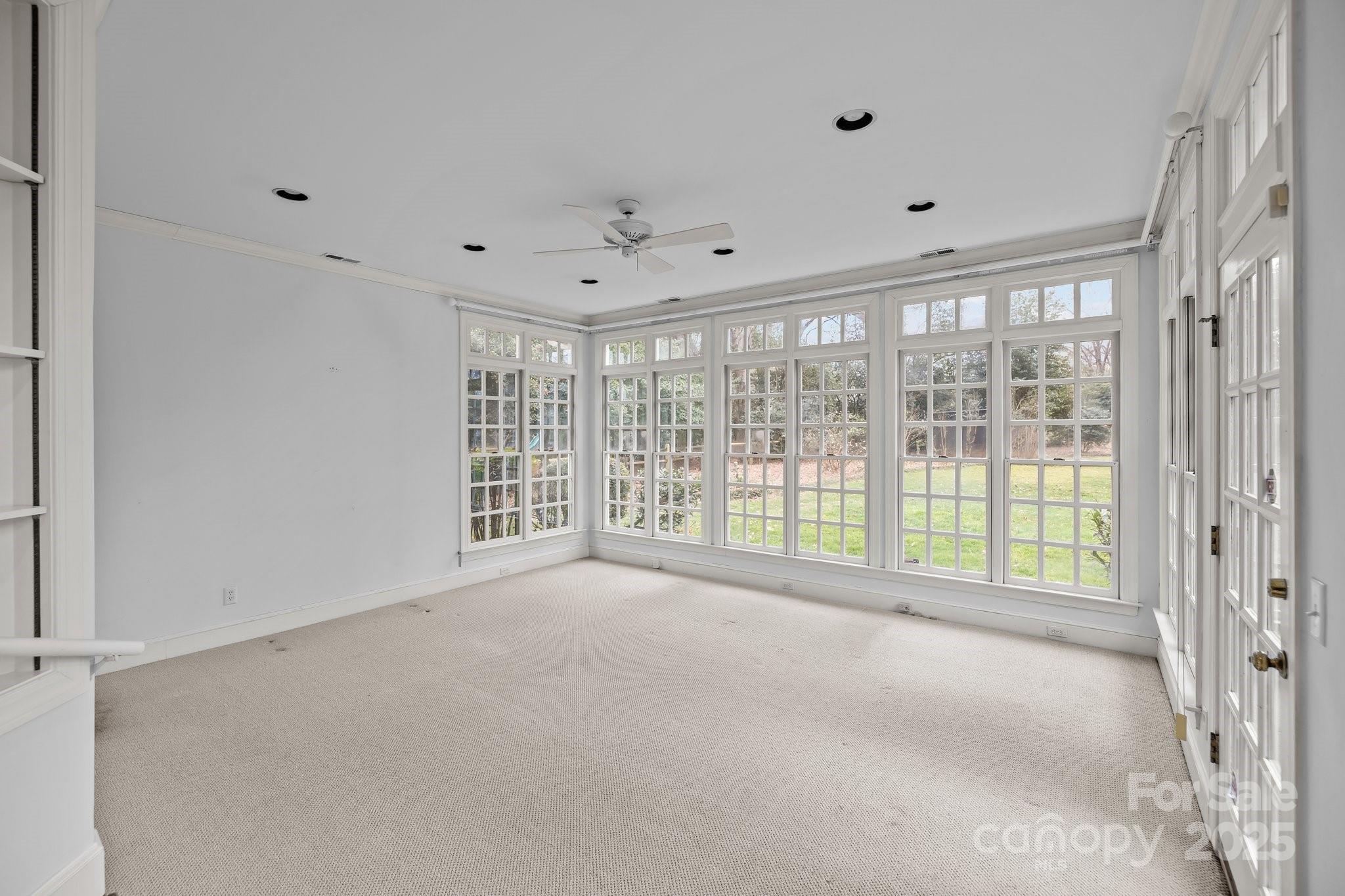3107 Cloverfield Road