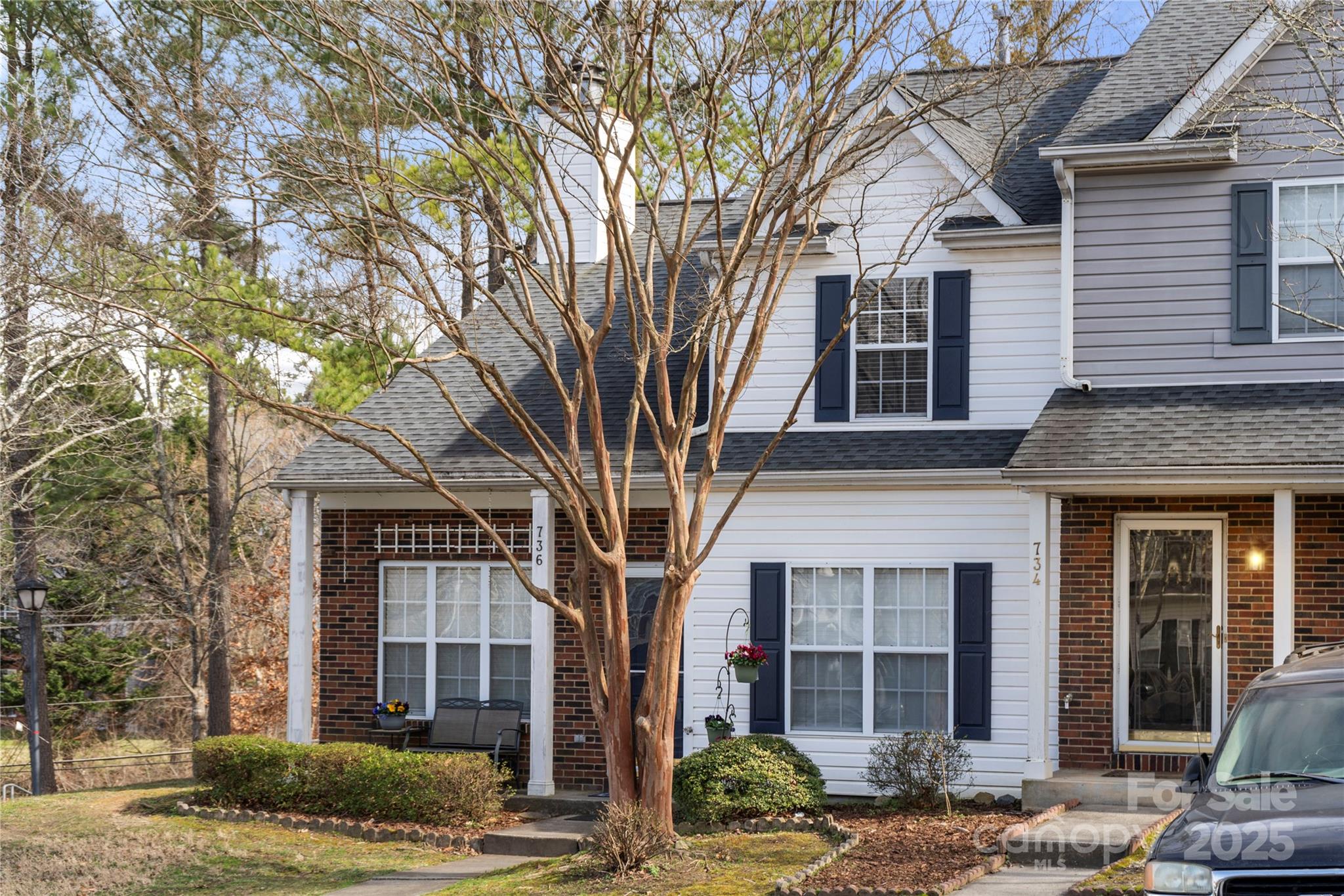 736 Mountainwater Drive
