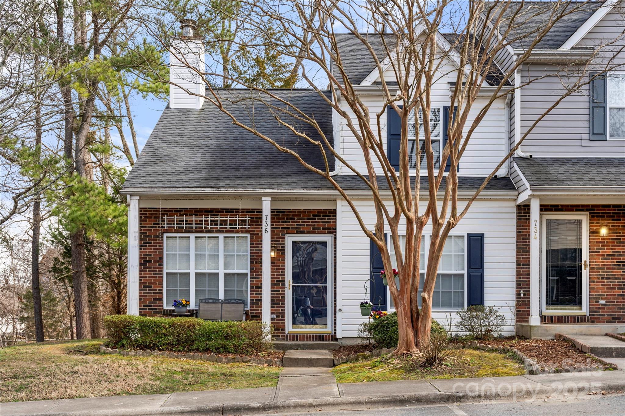 736 Mountainwater Drive