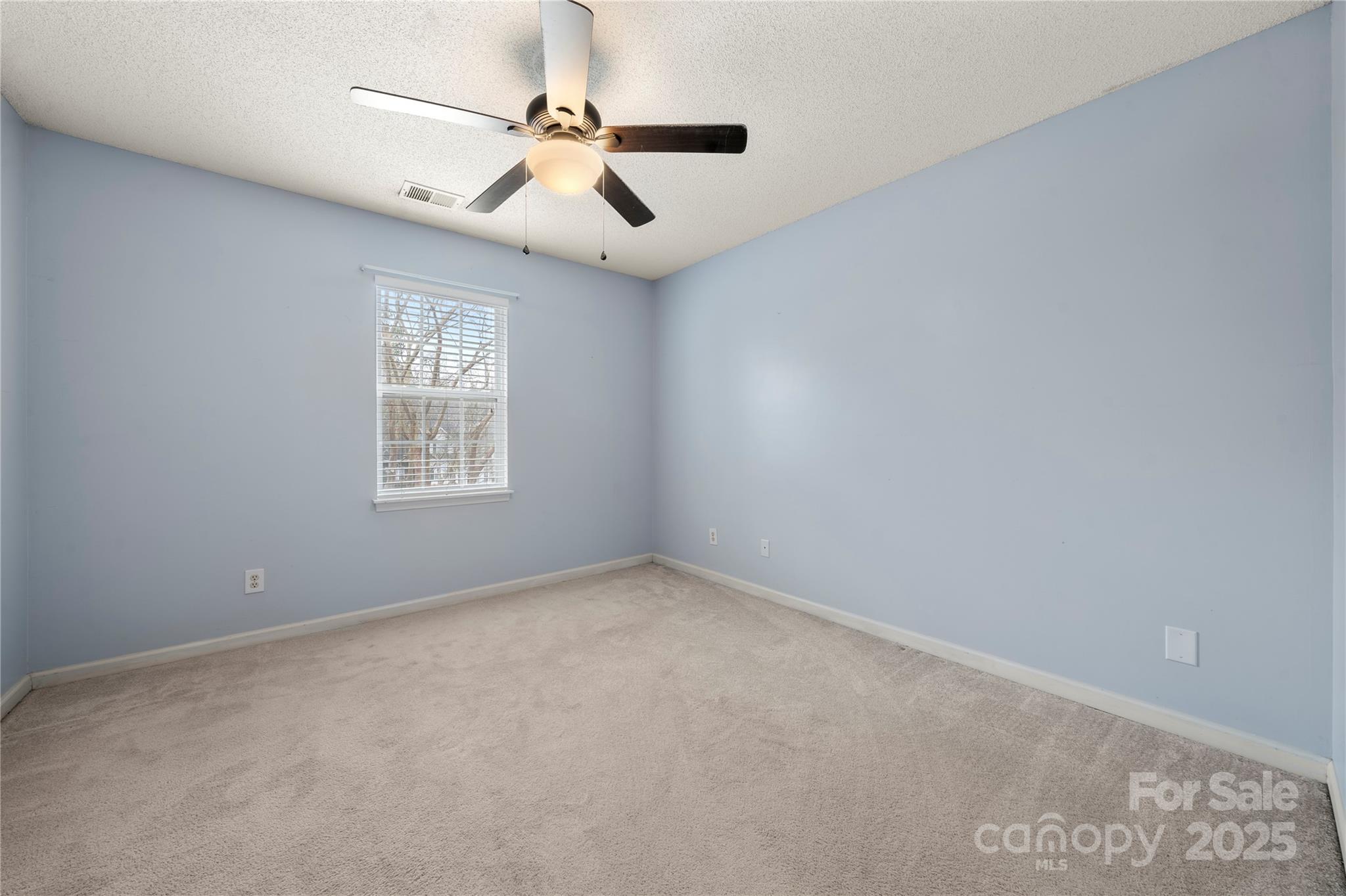 736 Mountainwater Drive