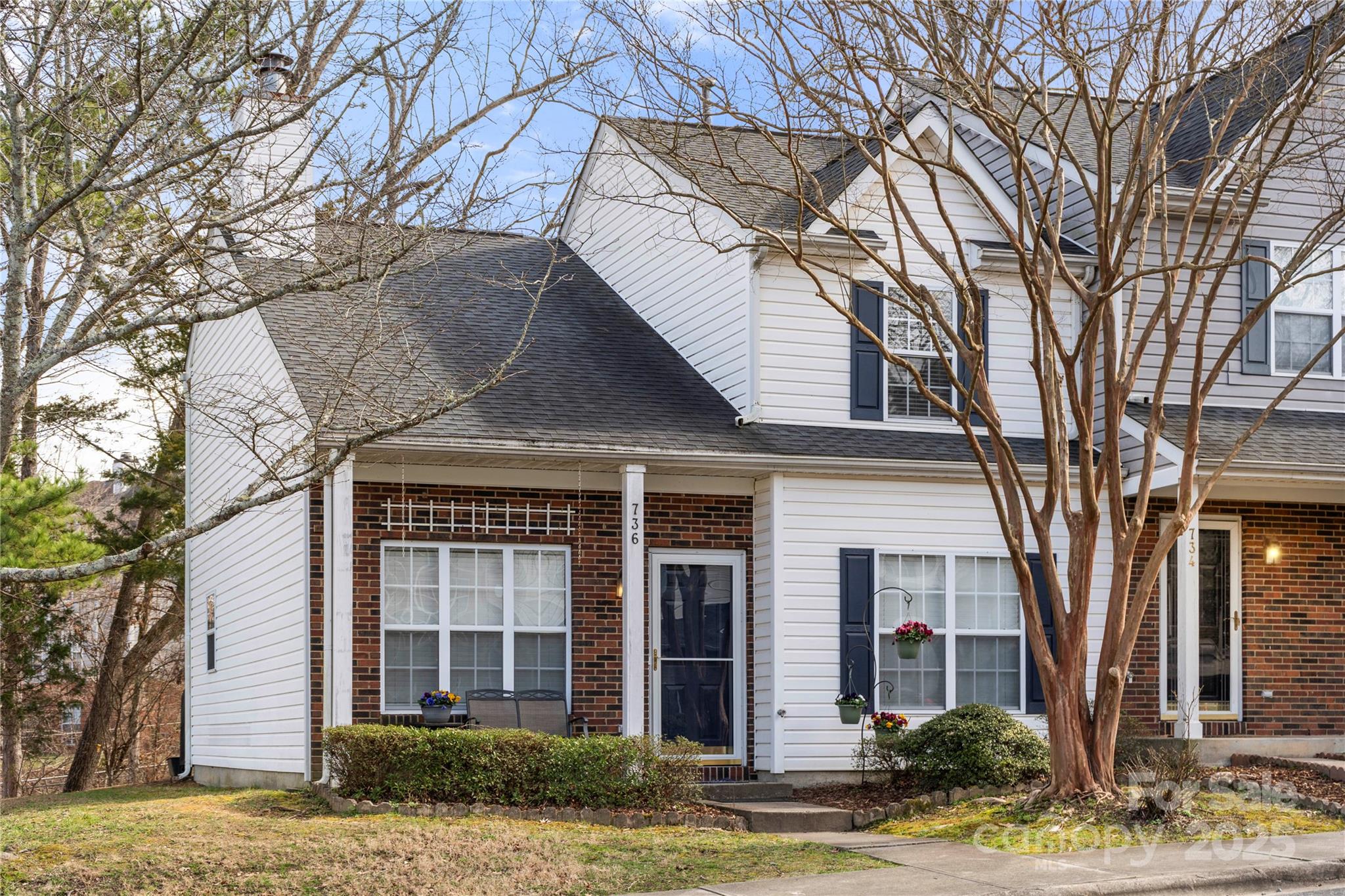 736 Mountainwater Drive