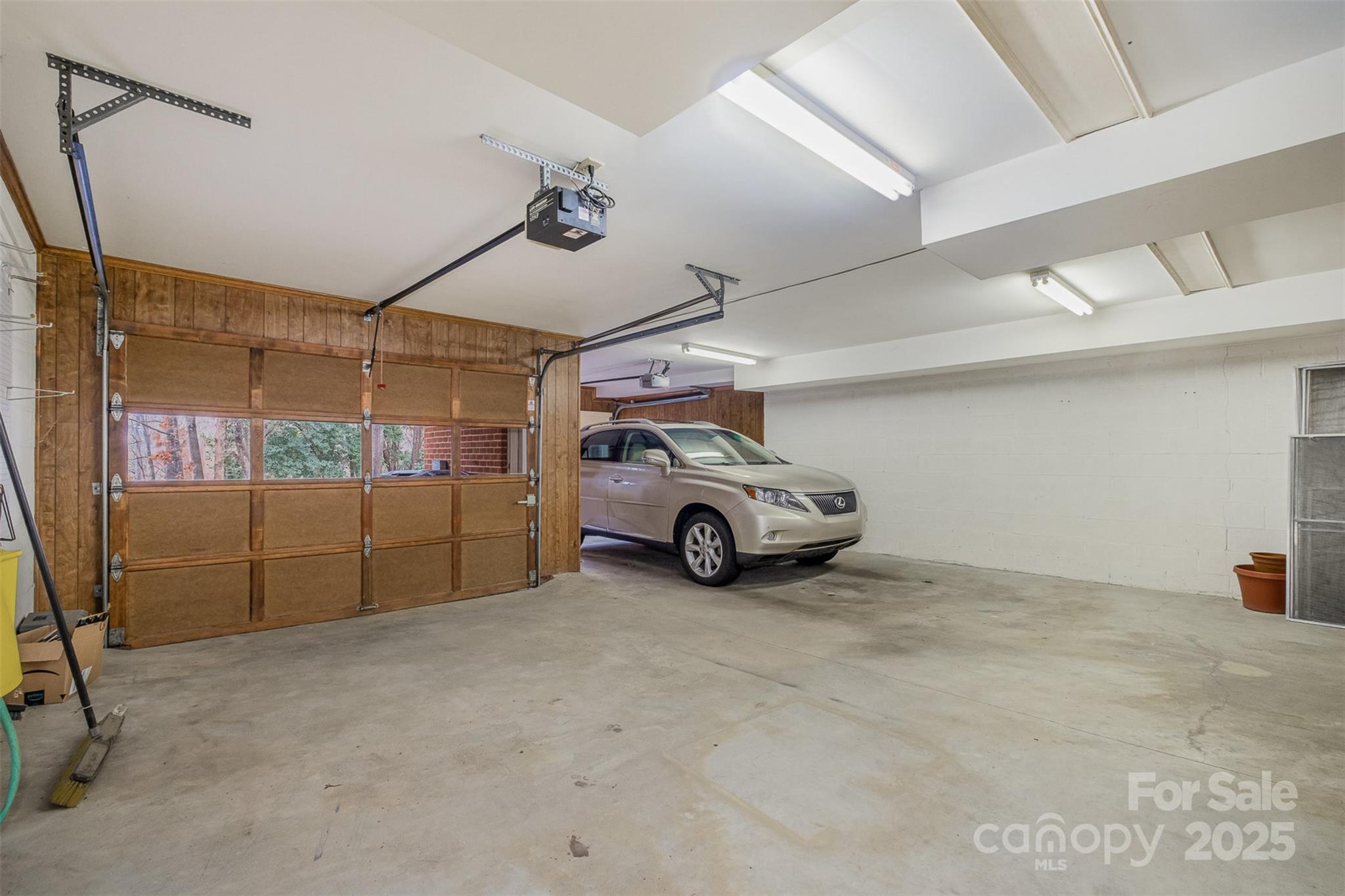 4605 Curraghmore Road