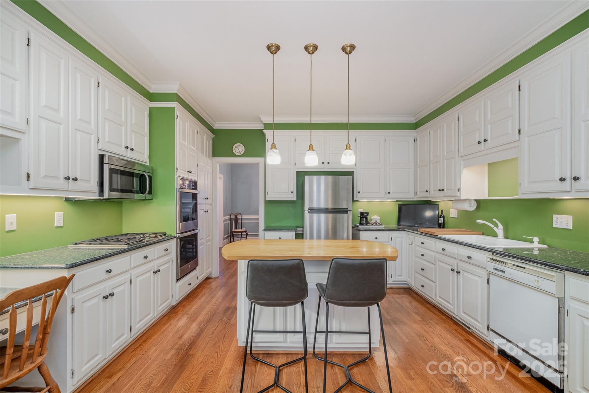 4605 Curraghmore Road