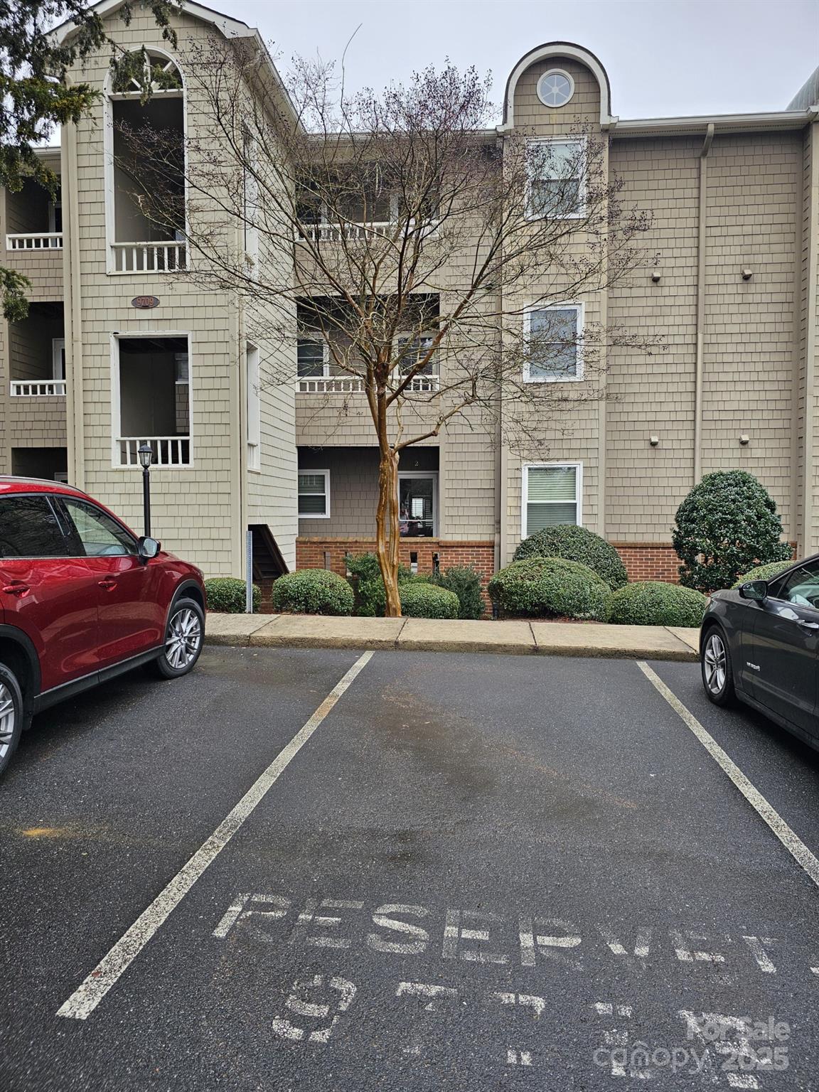 9709 Emerald Point Drive Unit: 2