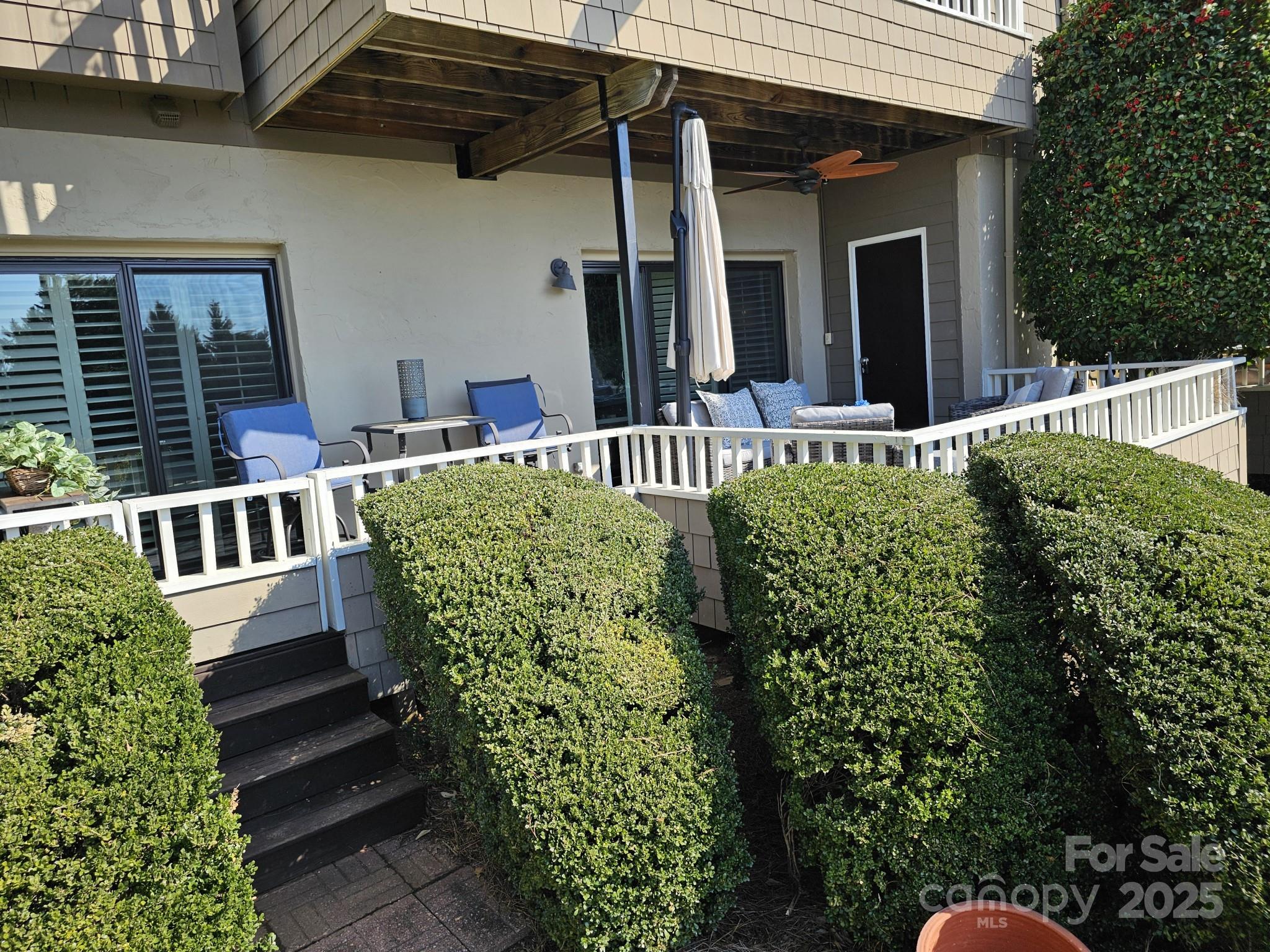 9709 Emerald Point Drive Unit: 2