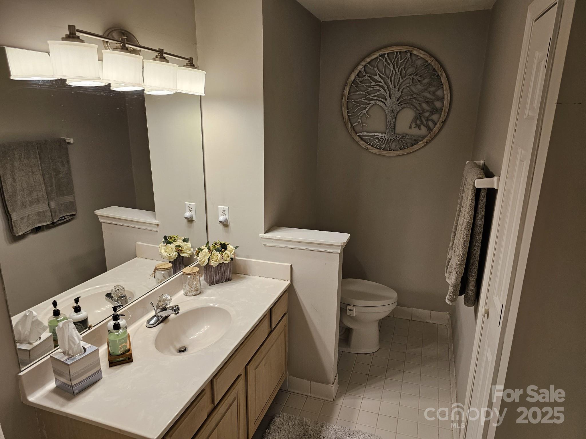 9709 Emerald Point Drive Unit: 2
