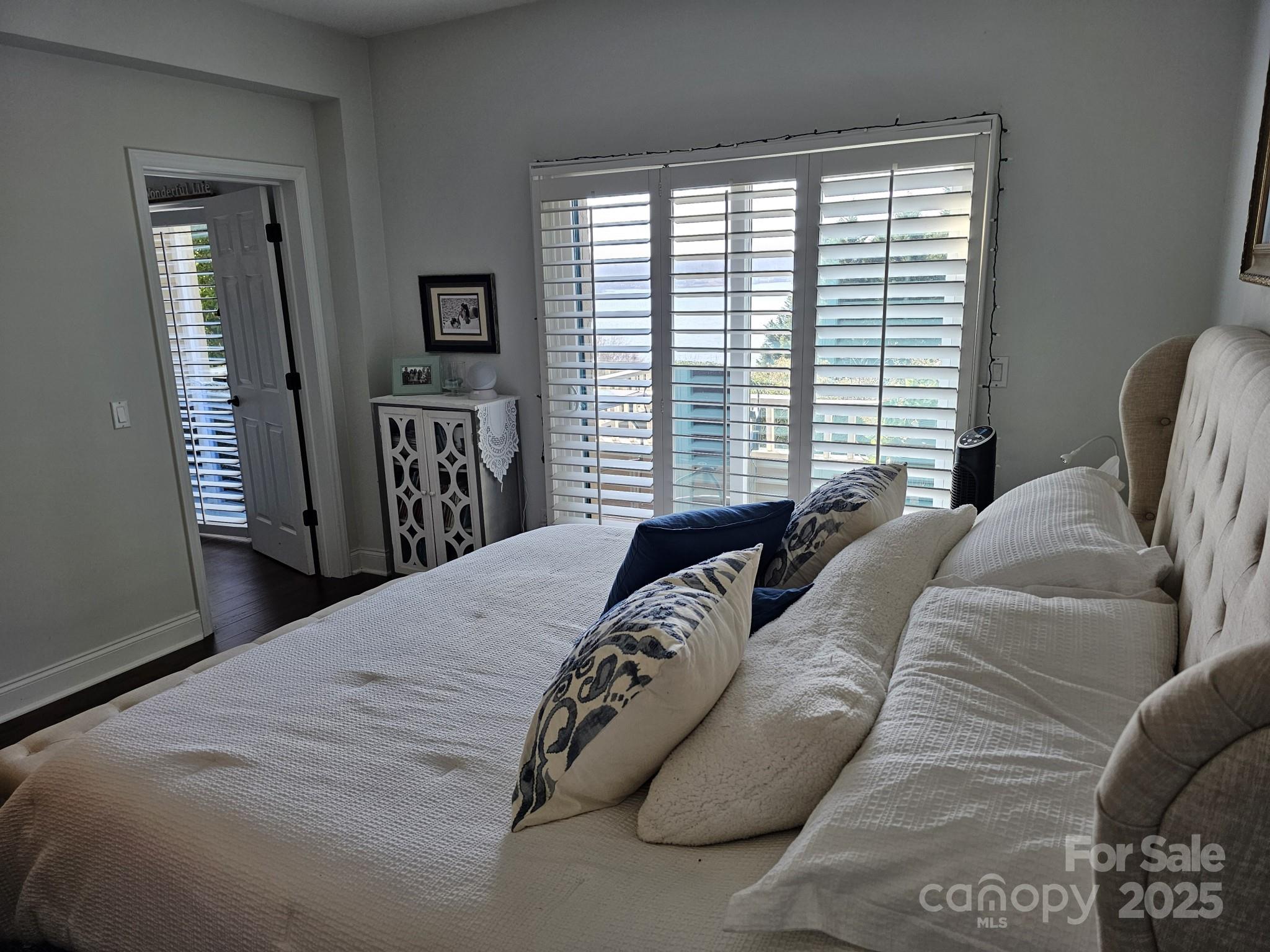 9709 Emerald Point Drive Unit: 2
