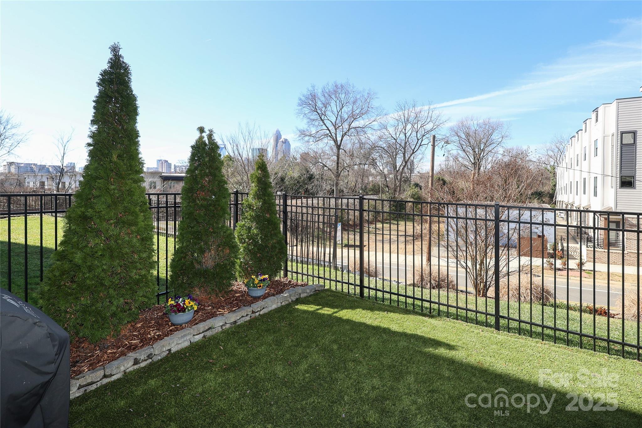 932 Cityscape Drive