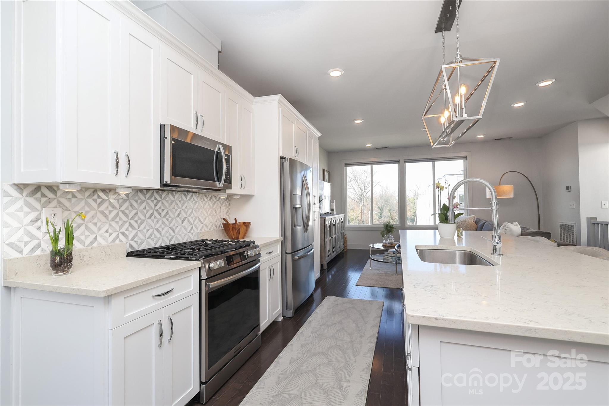 932 Cityscape Drive