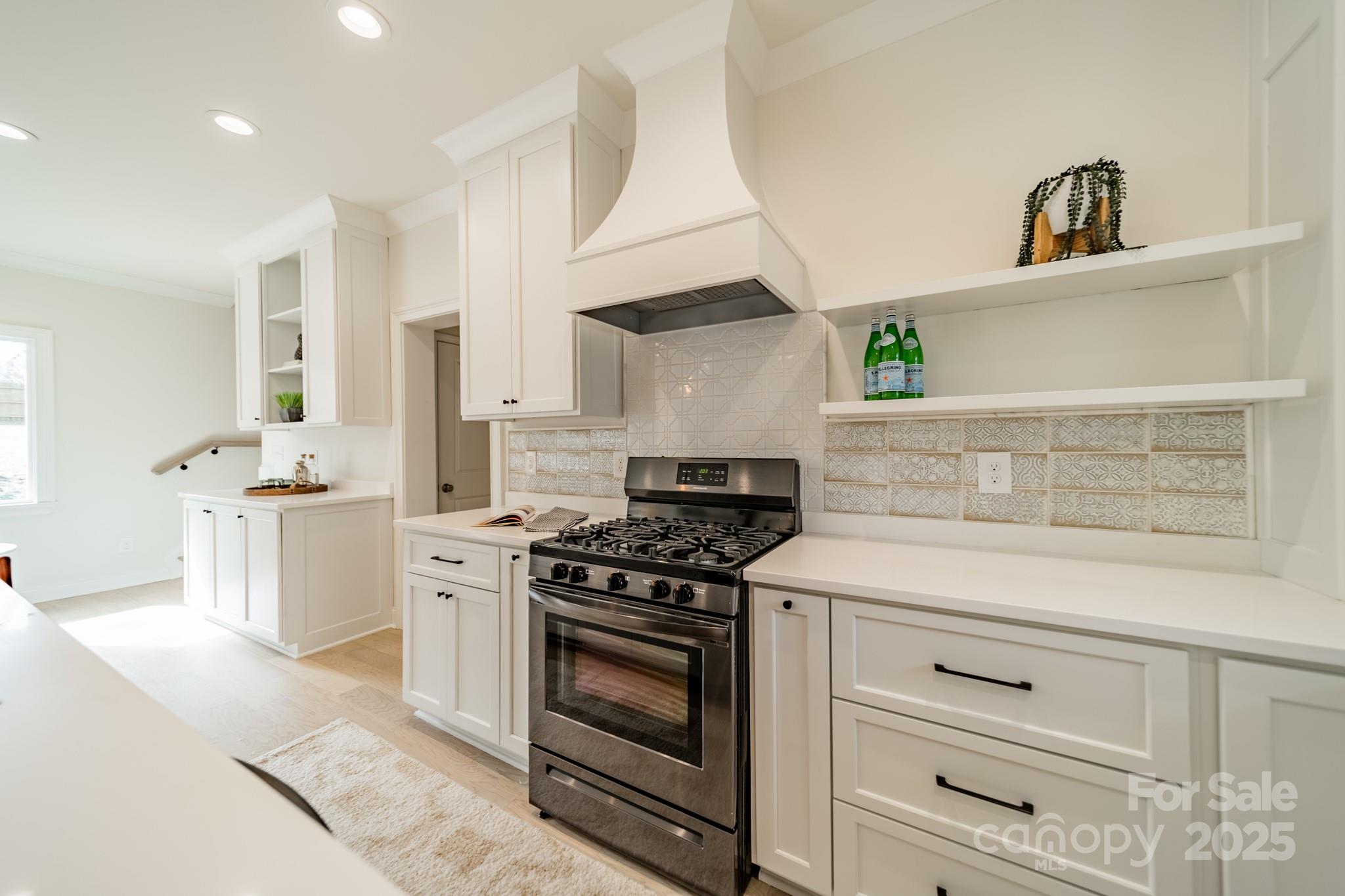 908 Stanfield Drive