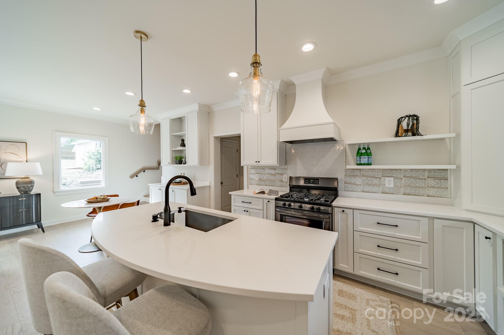 908 Stanfield Drive