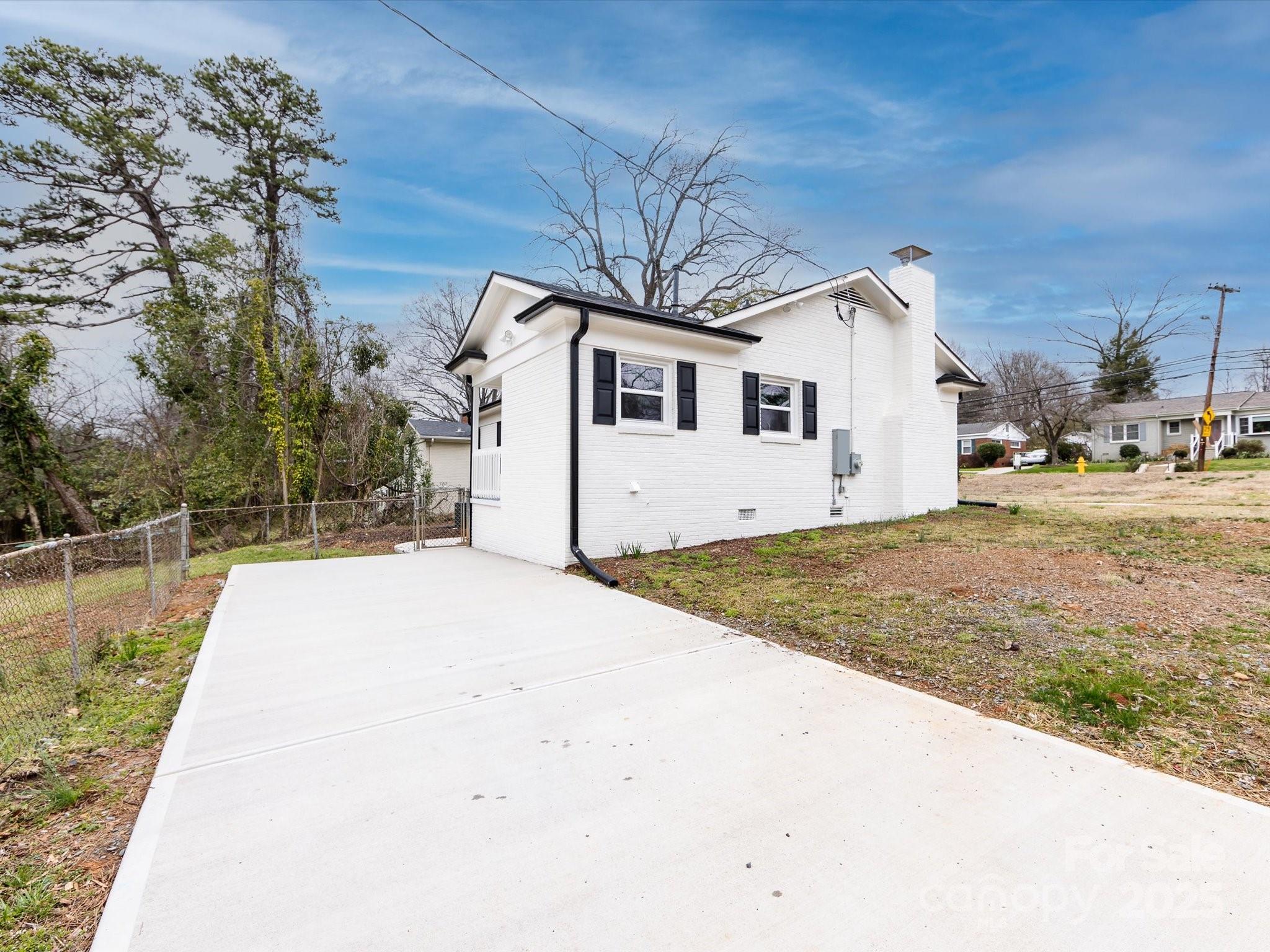 2286 Kilborne Drive