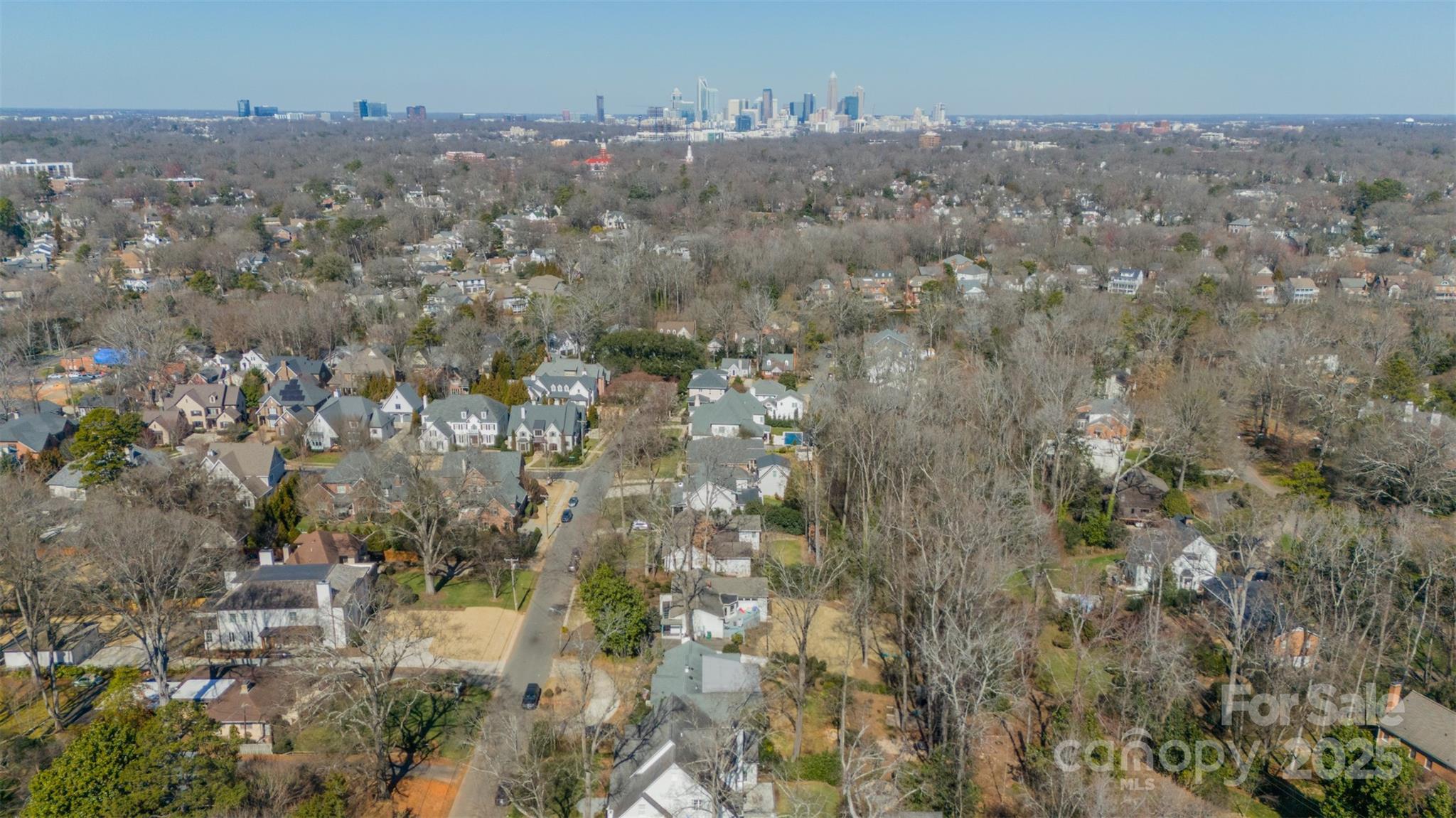 2501 Tanglewood Lane