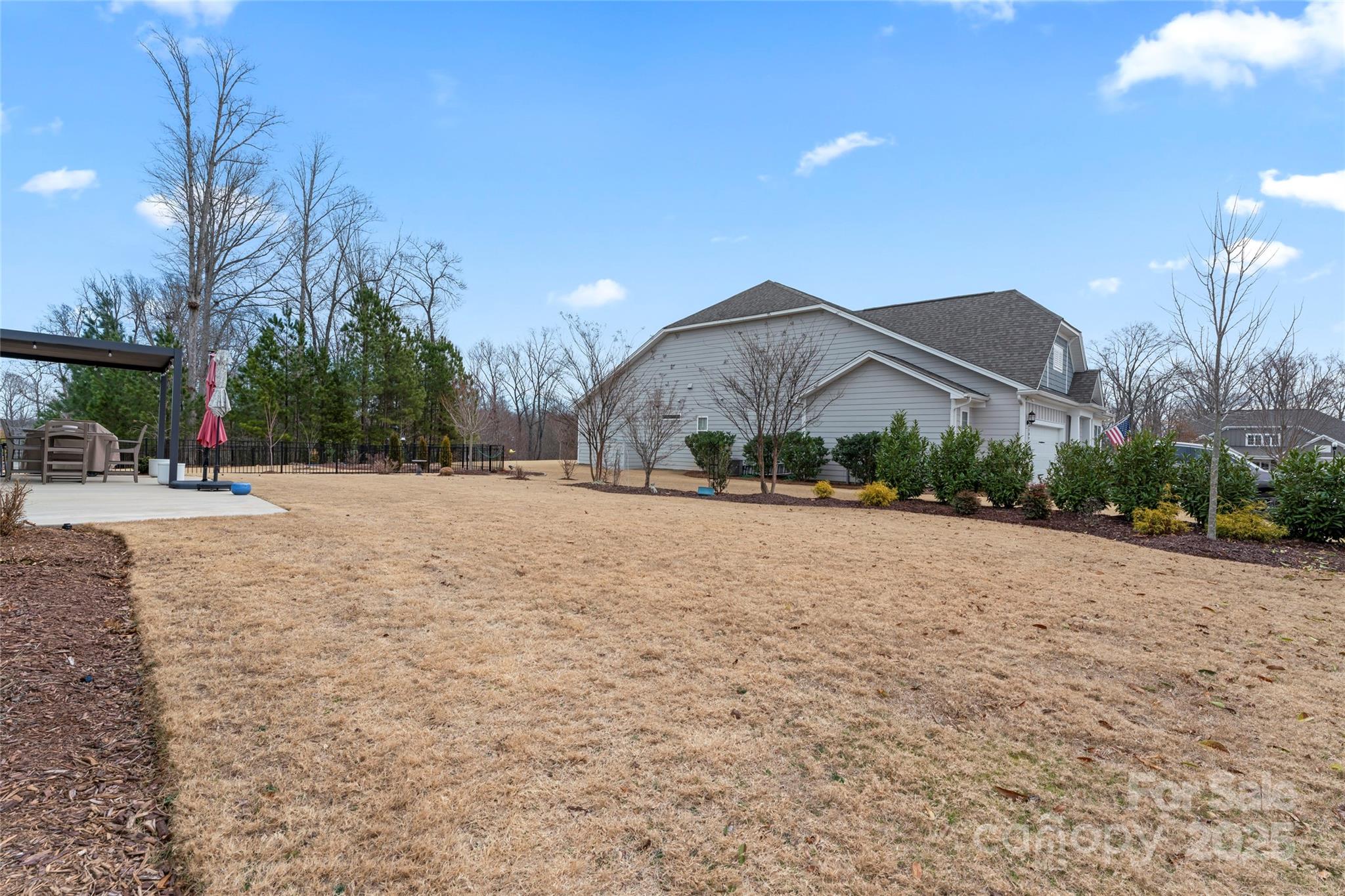 4000 Spring Cove Way