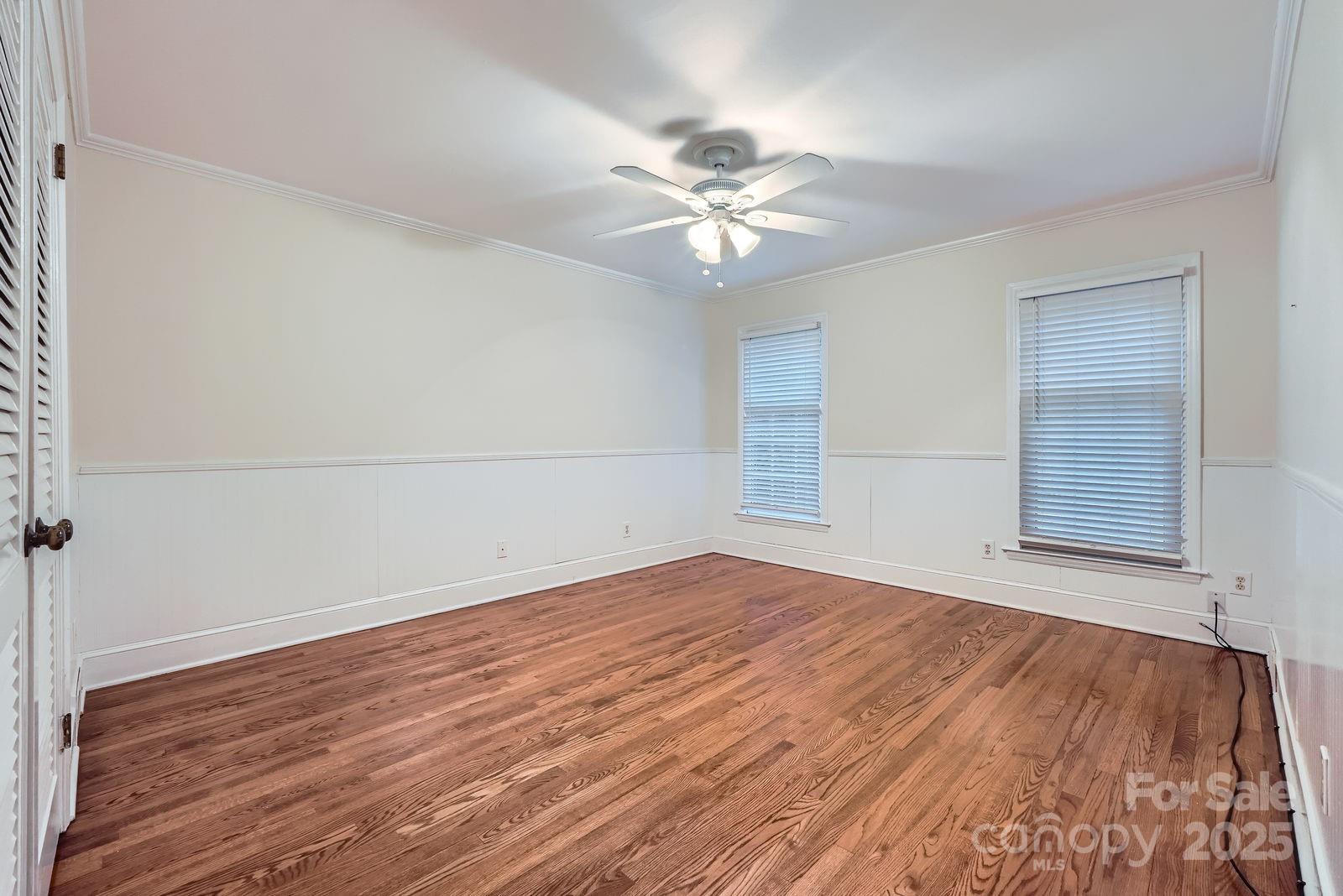 121 Wonderwood Drive