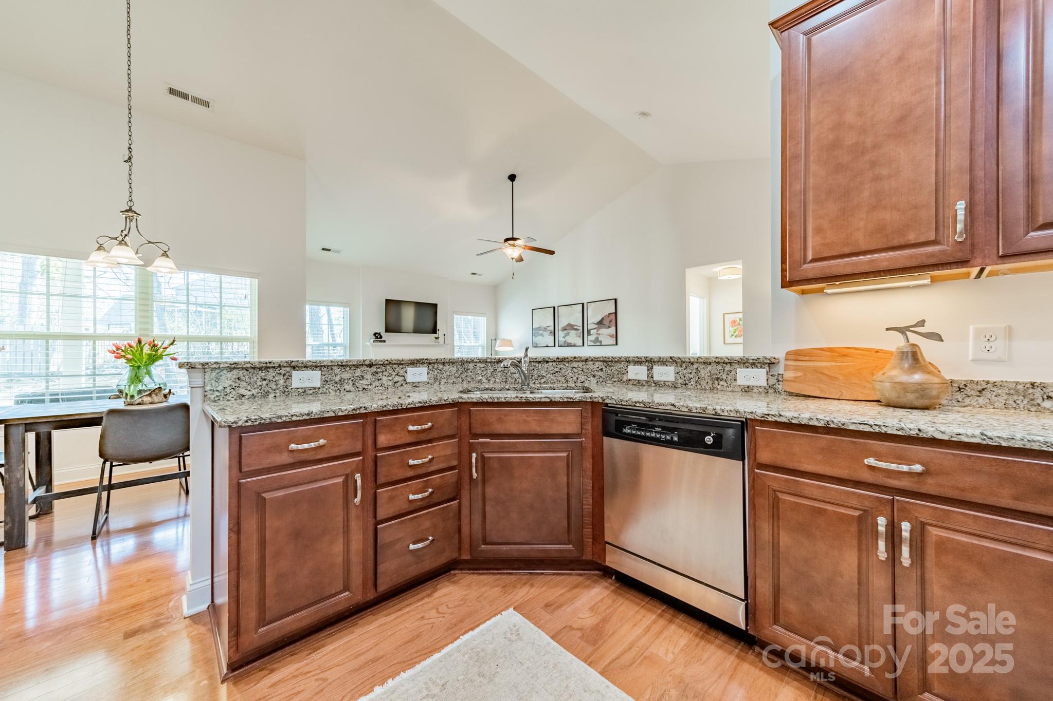 6520 Fieldstone Manor Drive