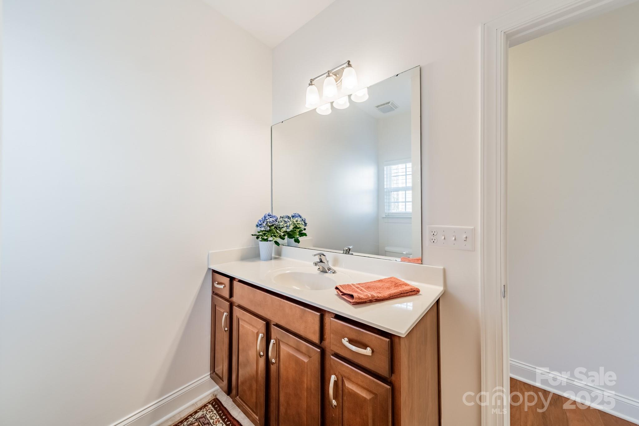 6520 Fieldstone Manor Drive