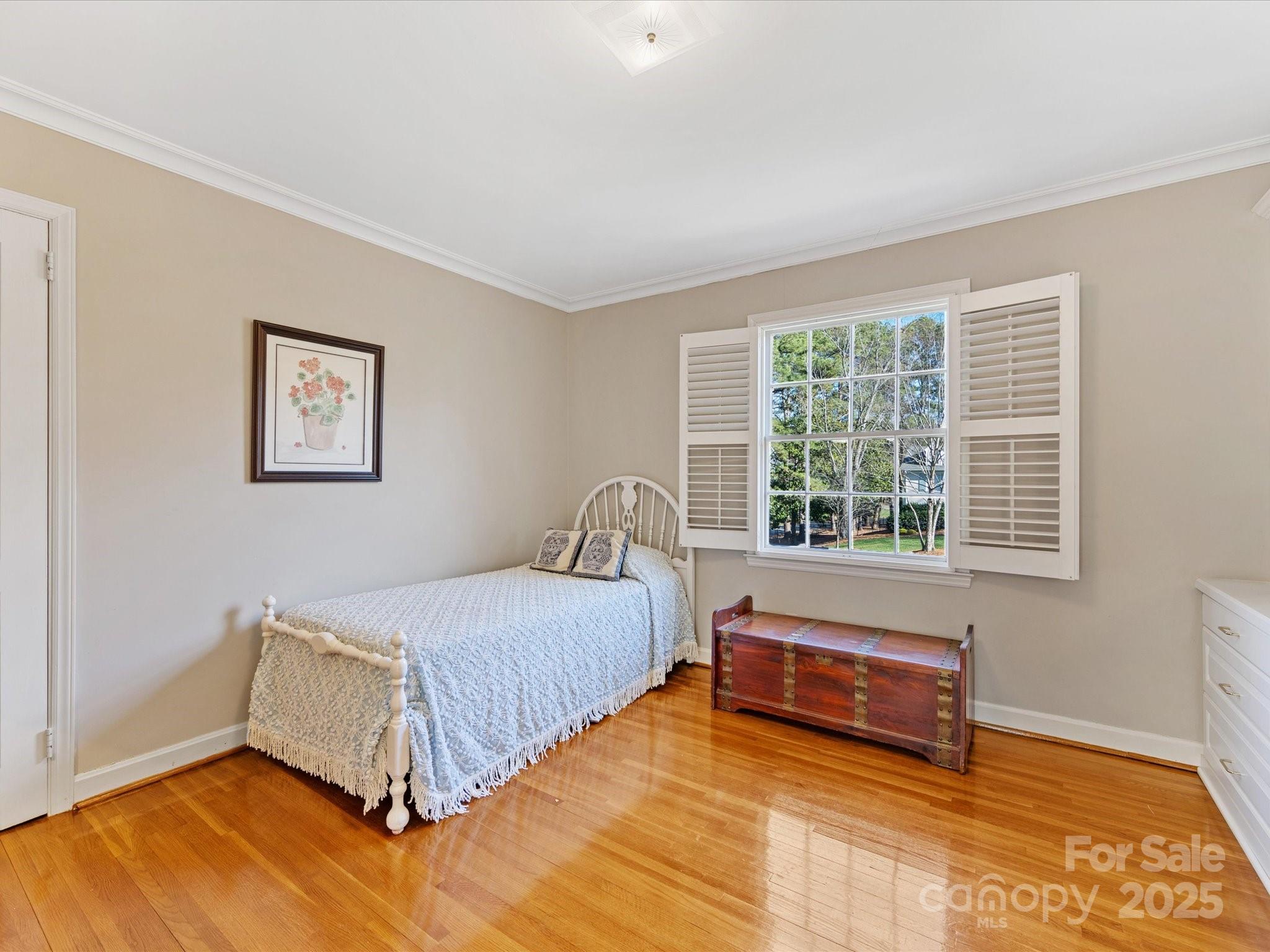 555 Manning Drive Unit: 7