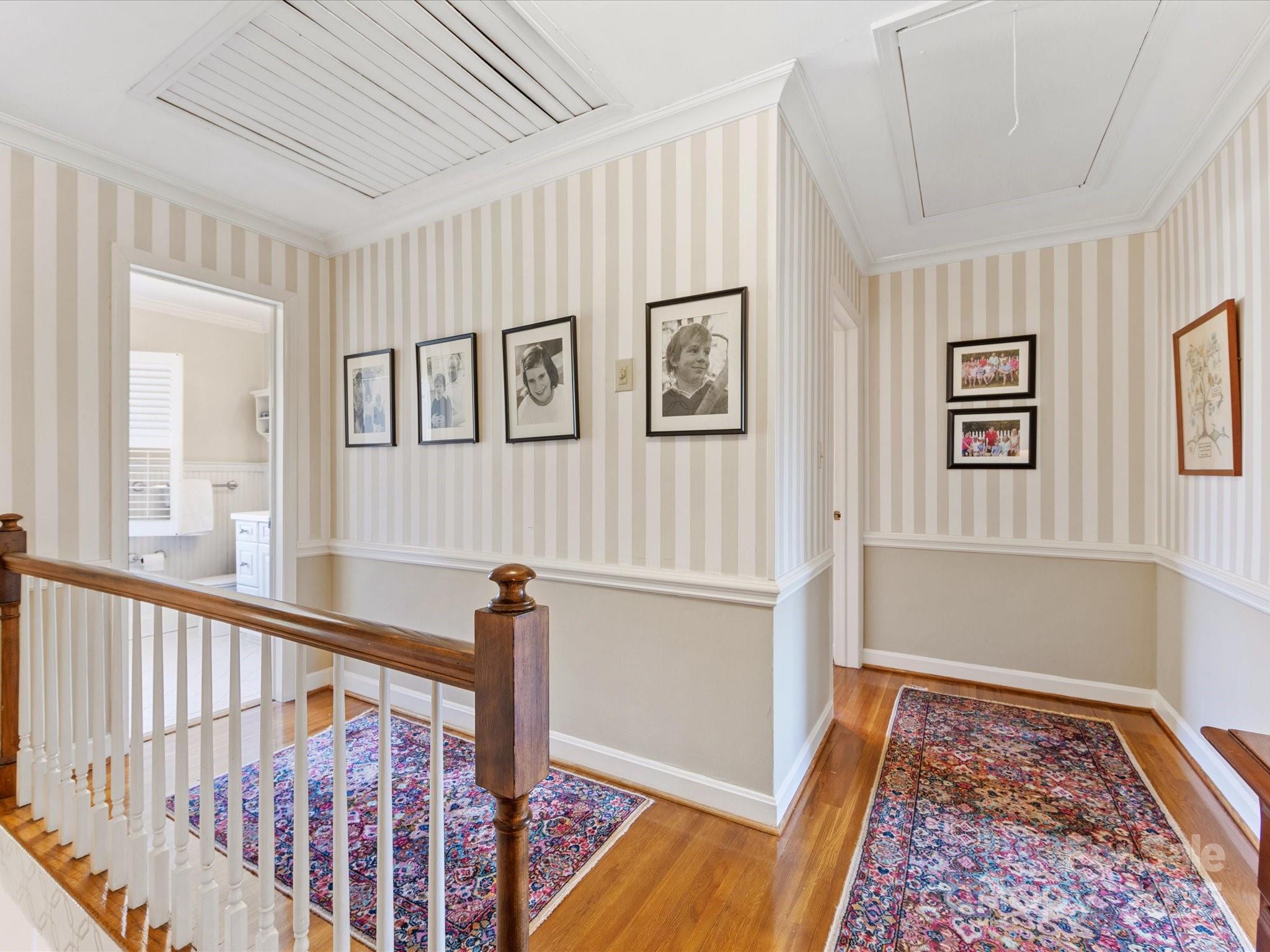 555 Manning Drive Unit: 7