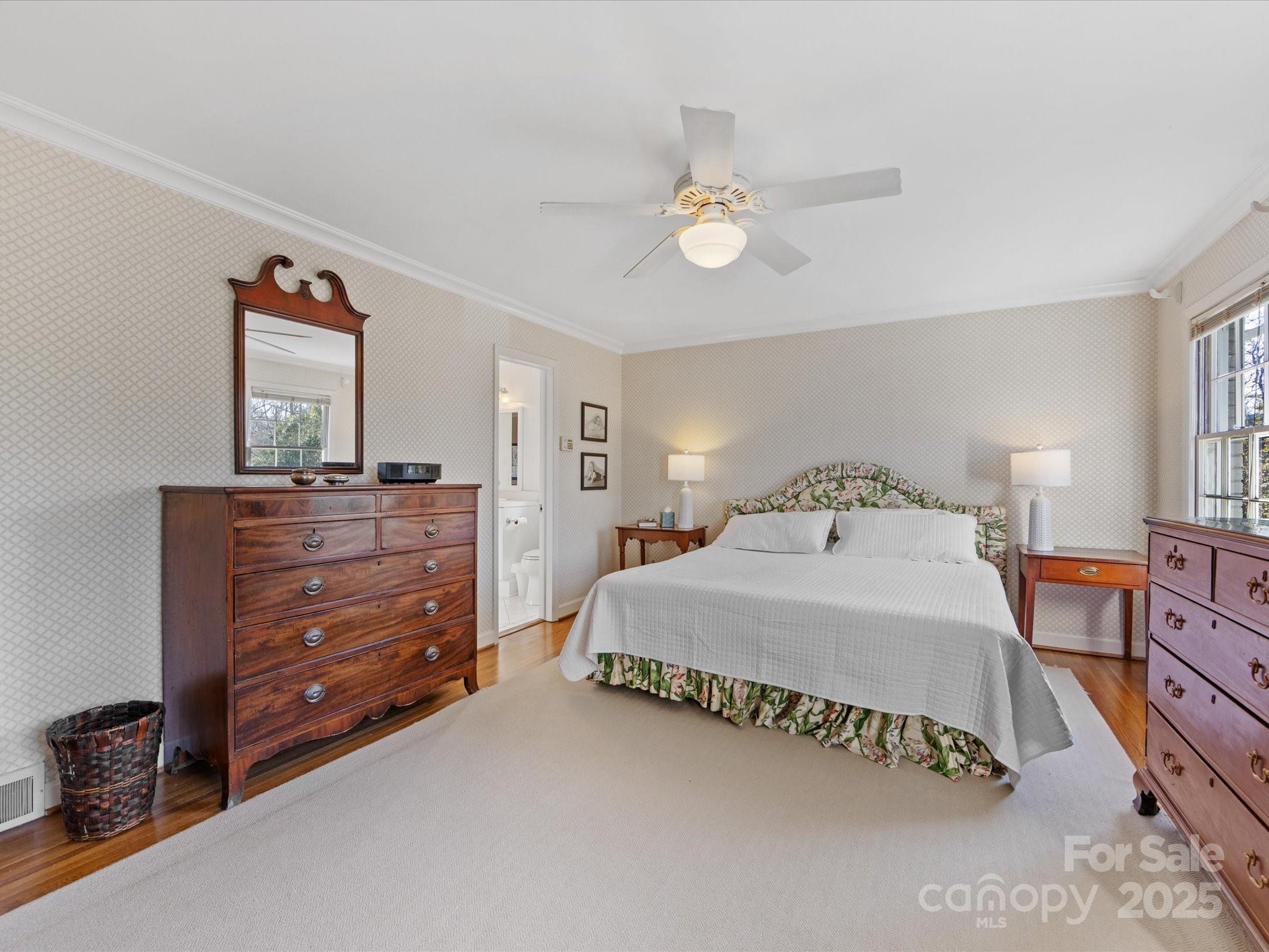 555 Manning Drive Unit: 7