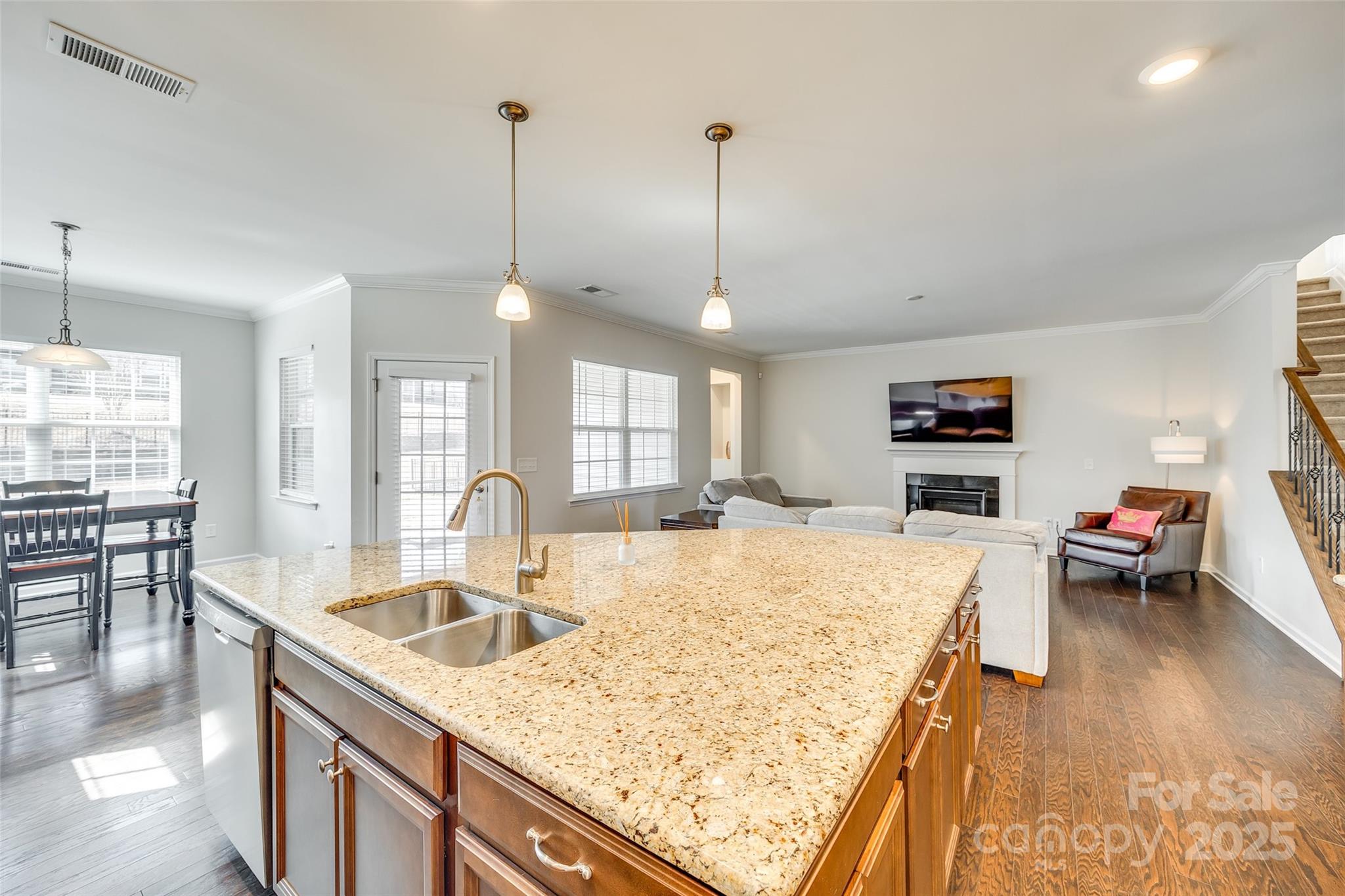 10014 Berkeley Castle Drive