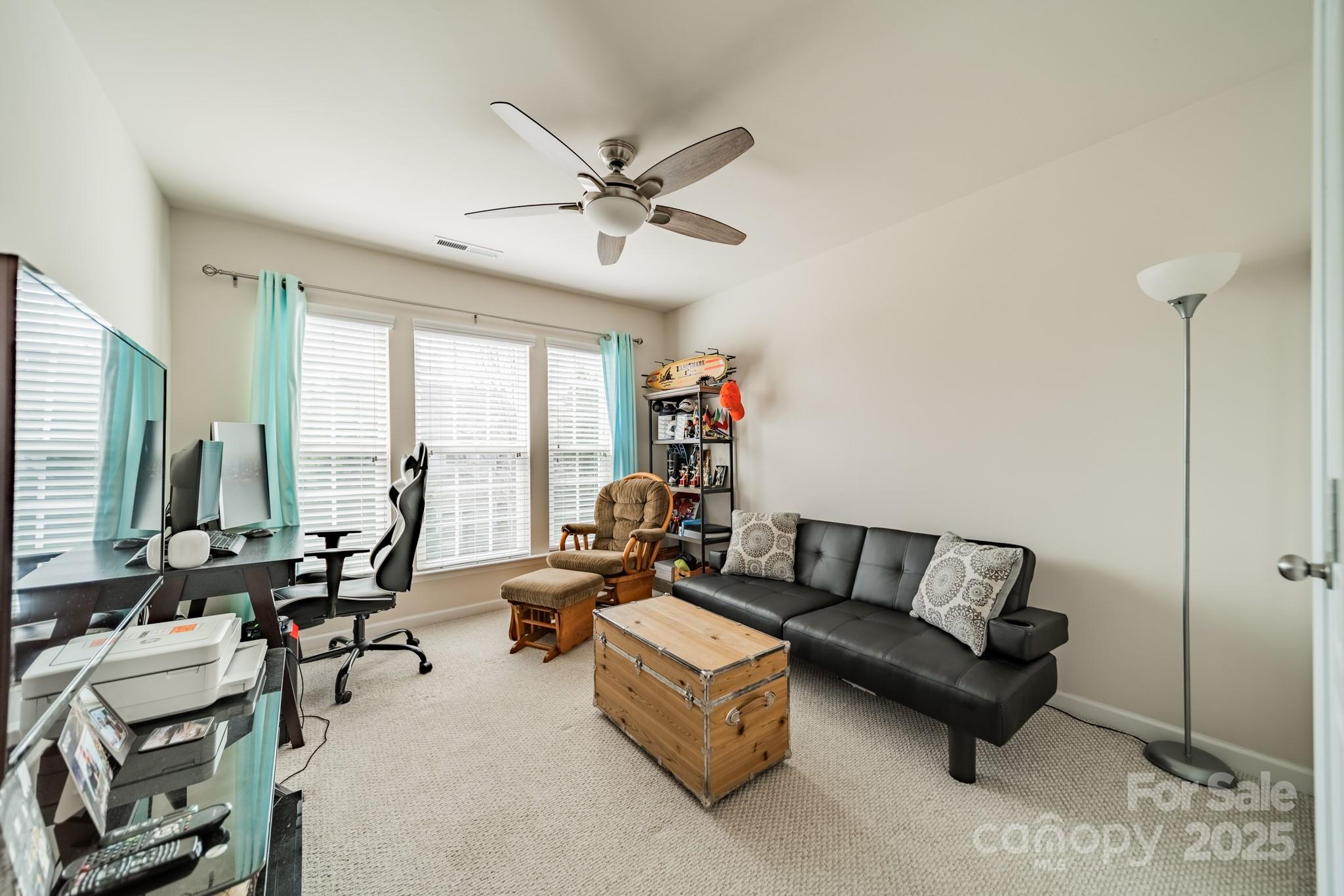 2463 Diplomat Lane
