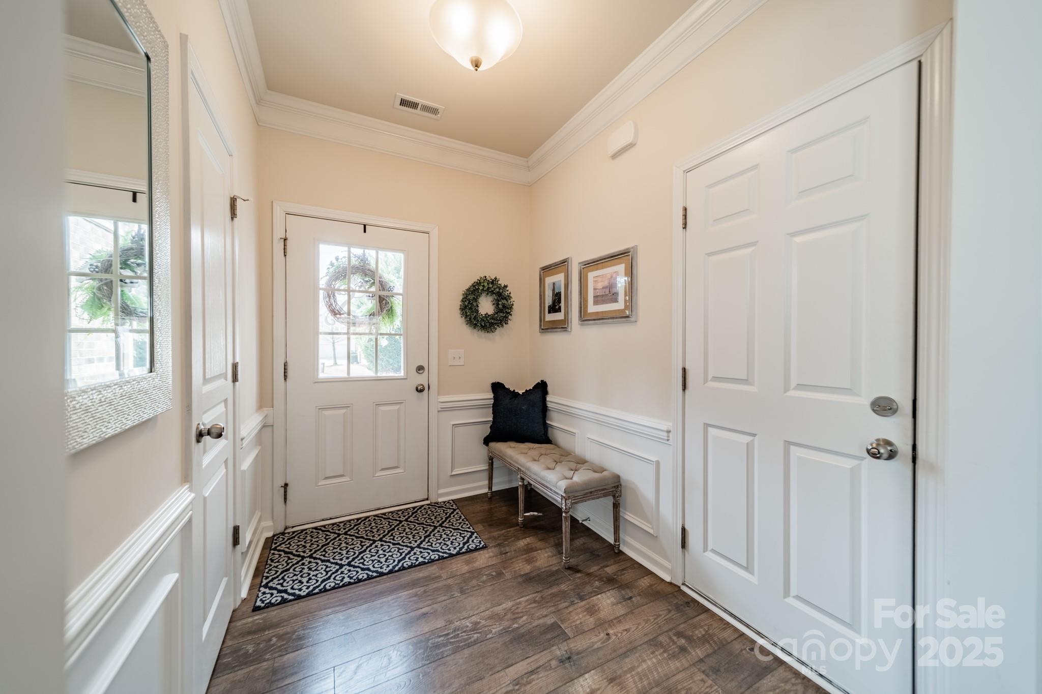2463 Diplomat Lane